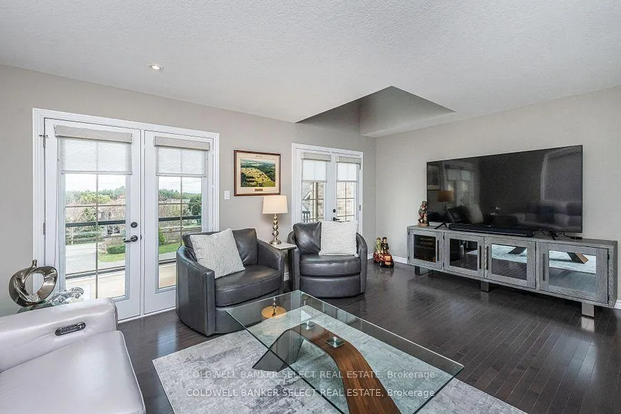 Photo 13 of Unit 3, 14 Reddington Drive, Caledon, Rural Caledon — HOMEH