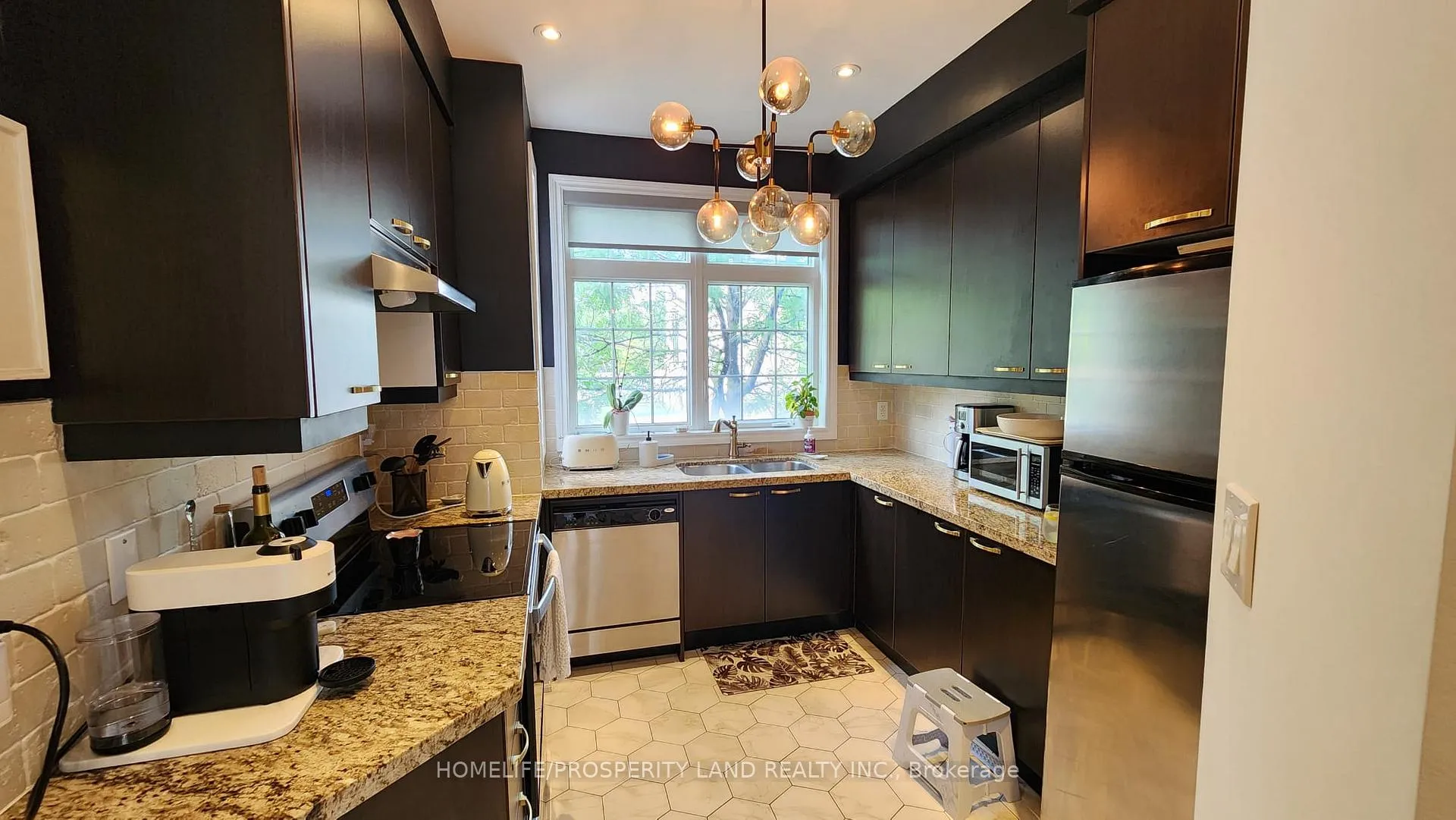 Photo 4 of 97A Finch Avenue W, North York, Willowdale West — HOMEH