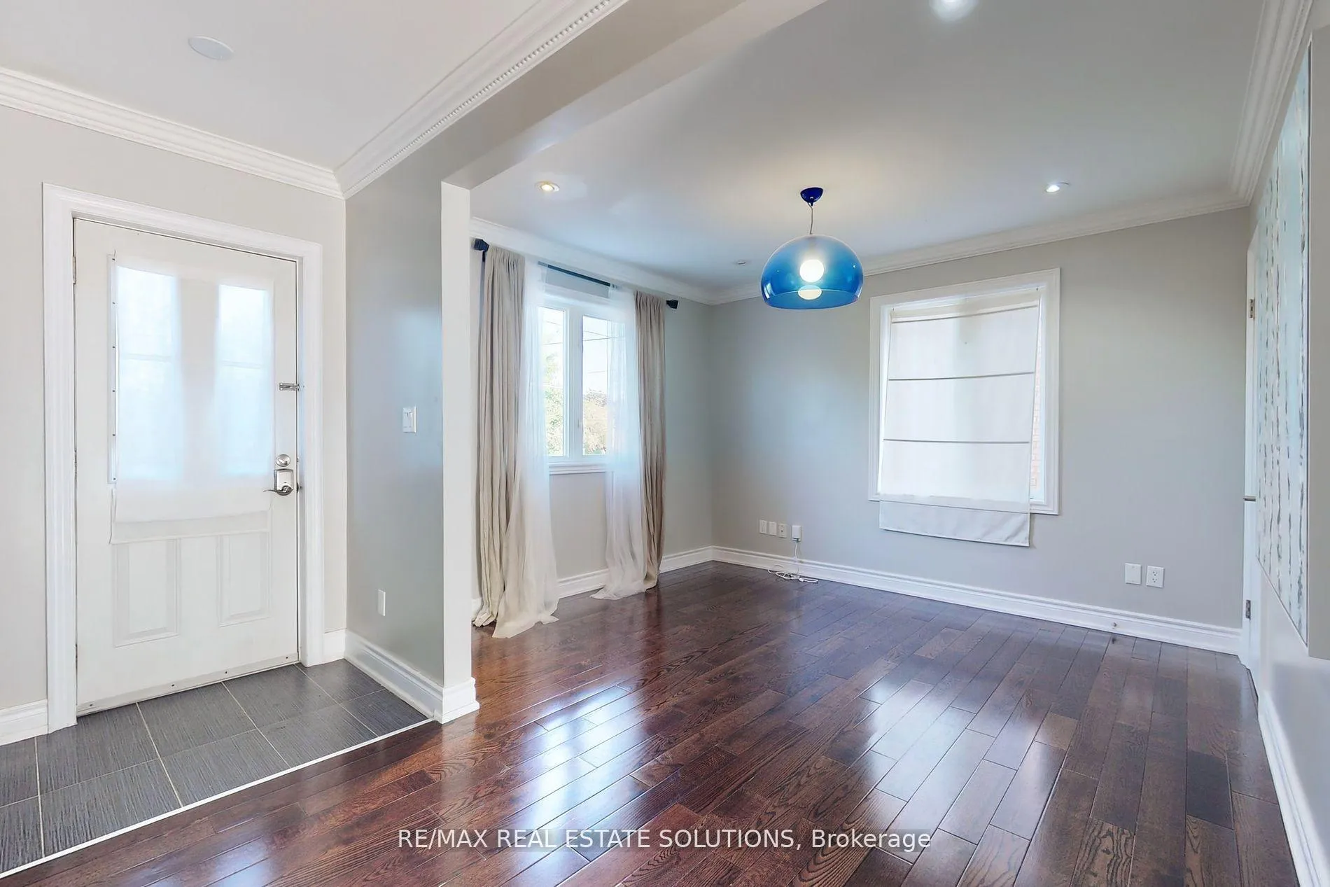 Photo 6 of 85 Ranee Avenue, Toronto, Englemount-Lawrence — HOMEH