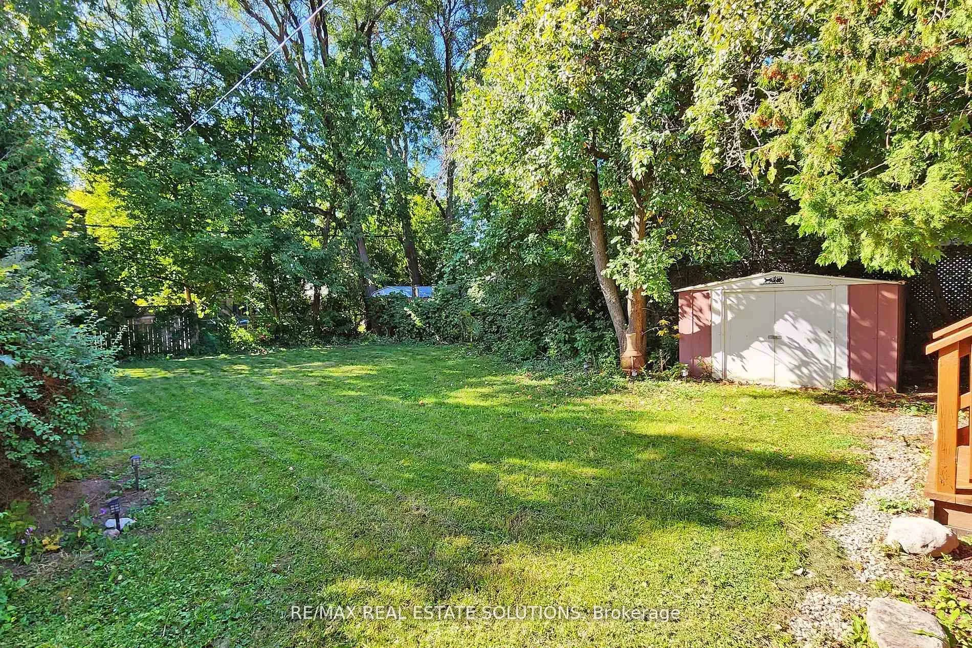 Photo 31 of 85 Ranee Avenue, Toronto, Englemount-Lawrence — HOMEH