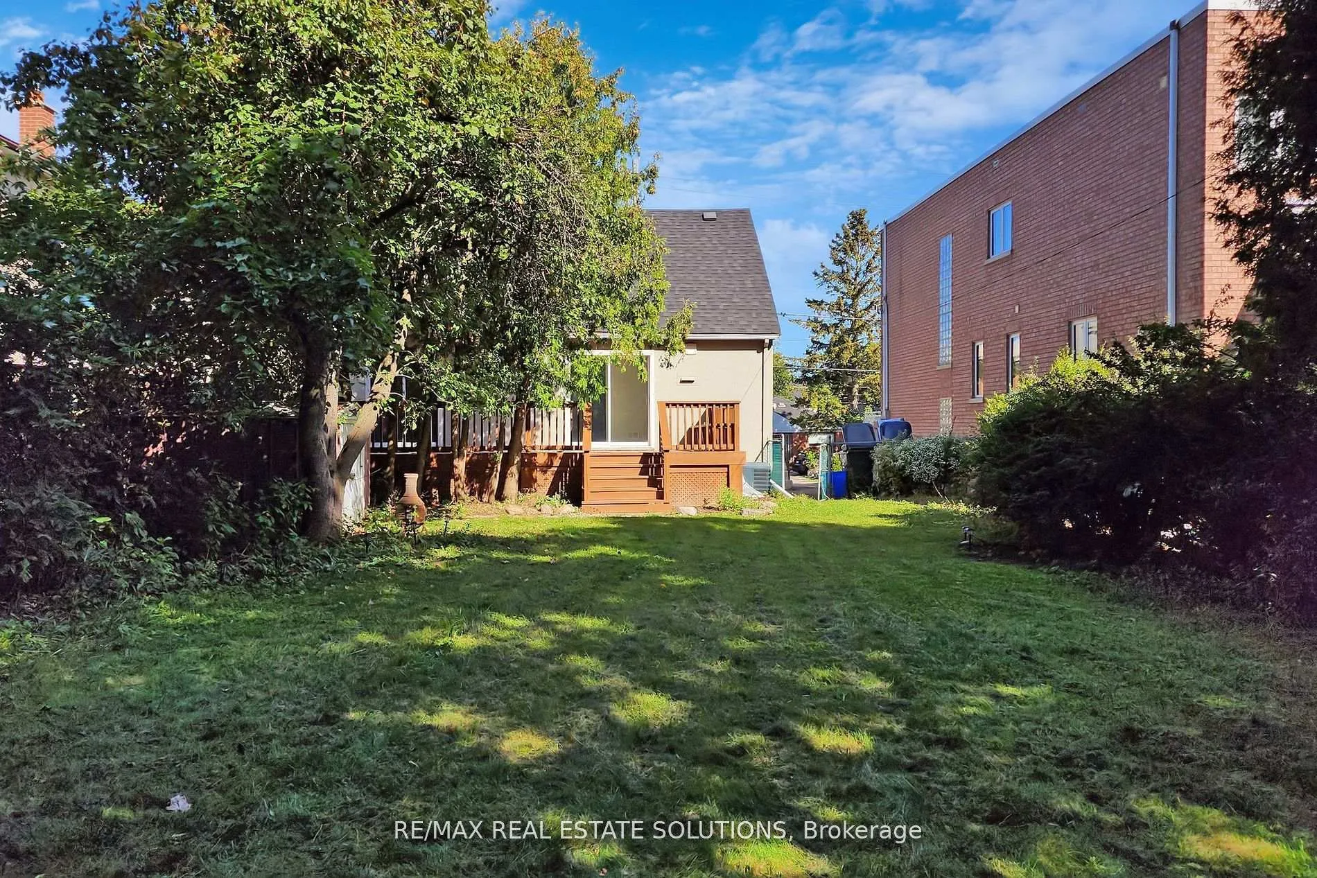 Photo 34 of 85 Ranee Avenue, Toronto, Englemount-Lawrence — HOMEH