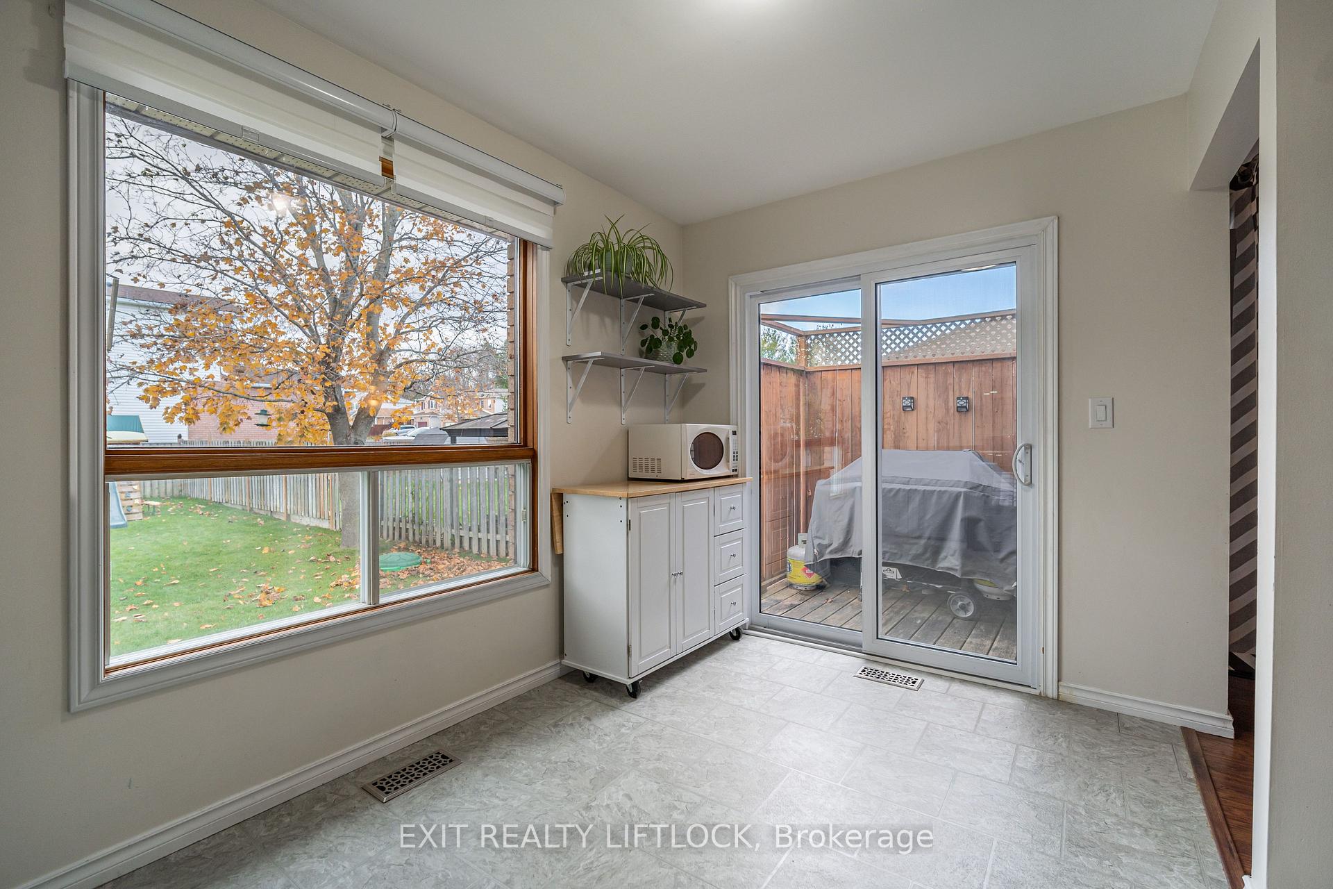 Photo 14 of 26 Century Boulevard, Cavan Monaghan, Millbrook Village — HOMEH