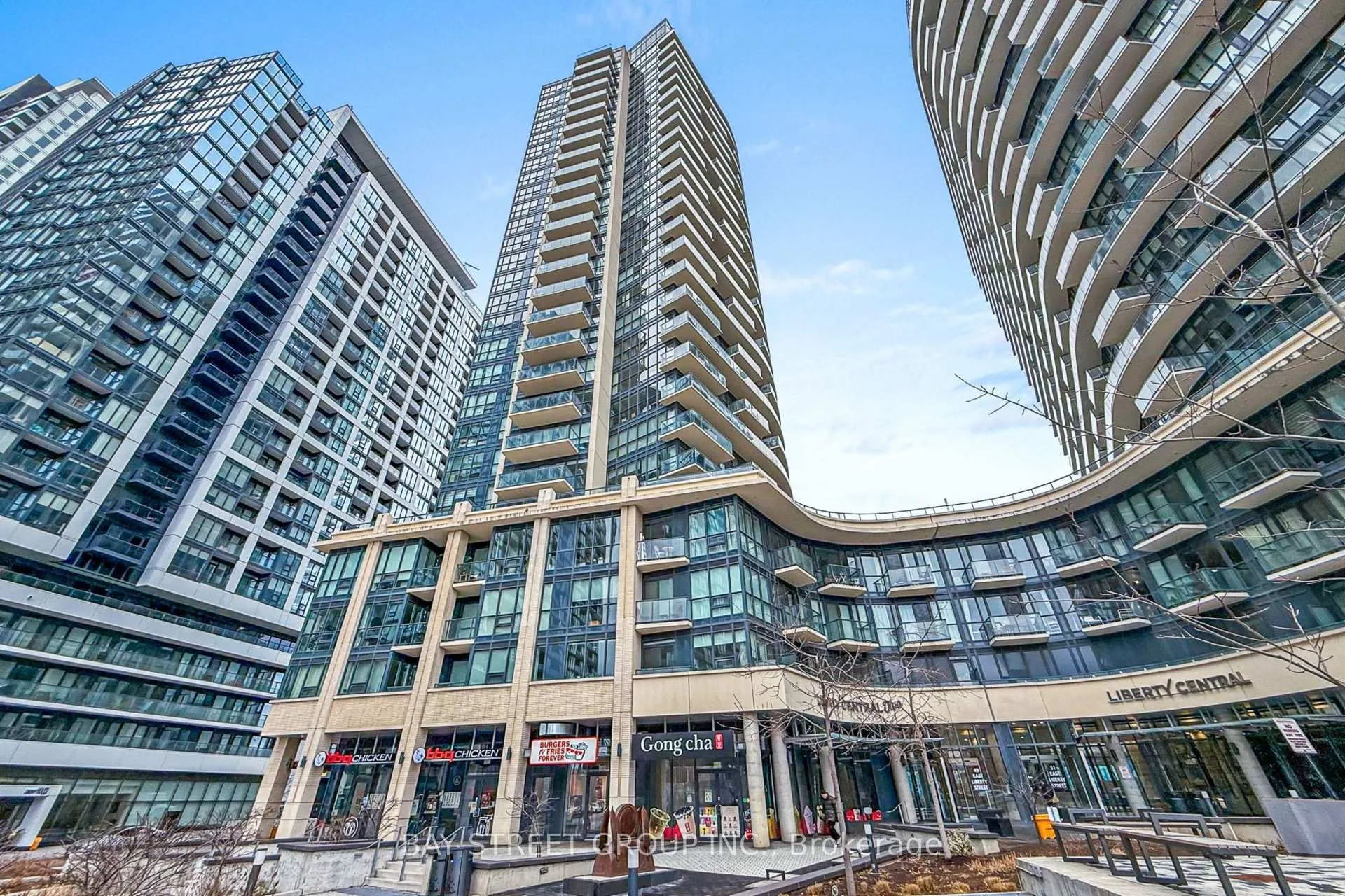 Photo 7 of Unit 1410, 49 East Liberty Street, Toronto, Niagara — HOMEH