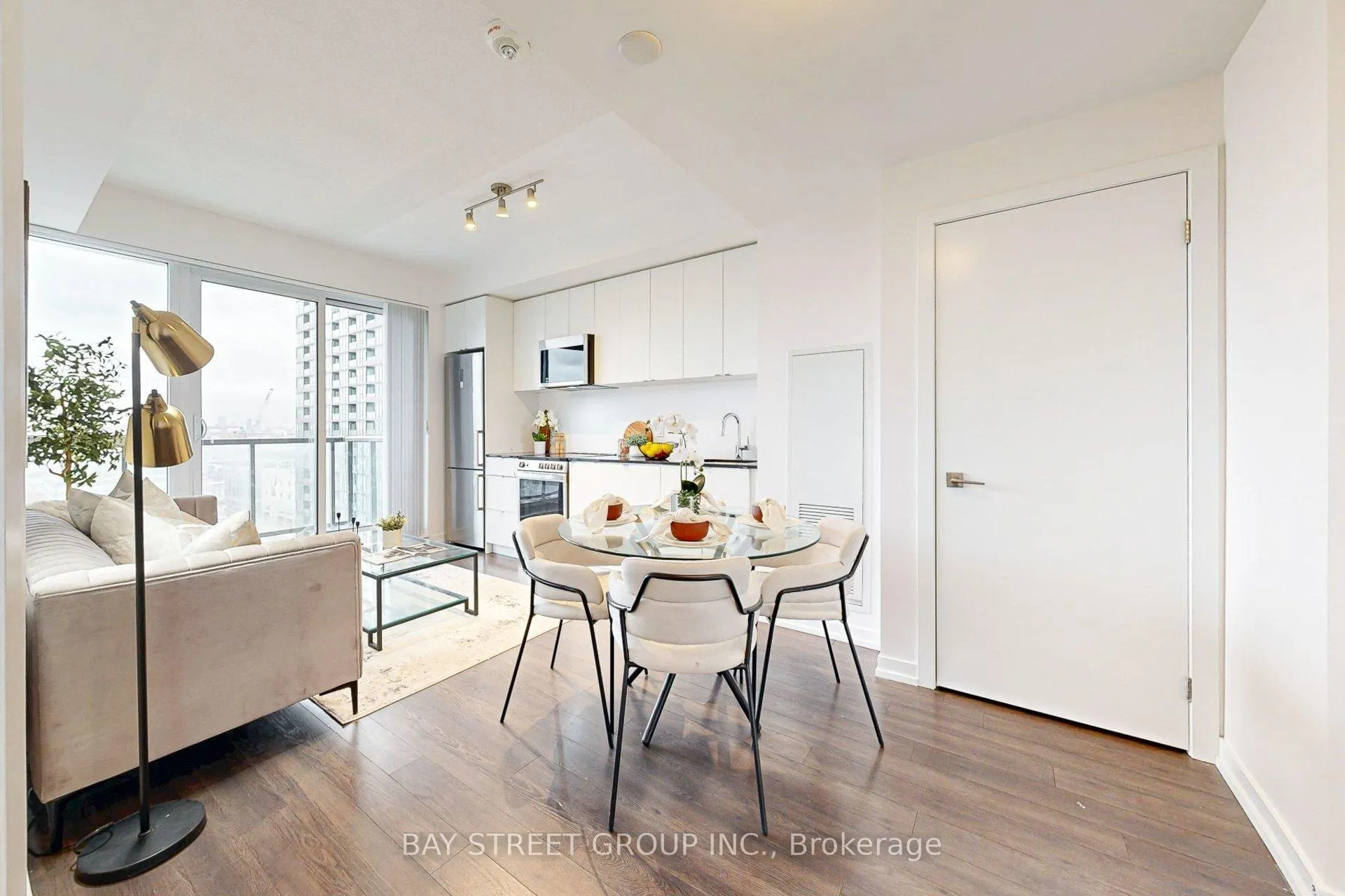 Photo 17 of Unit 1410, 49 East Liberty Street, Toronto, Niagara — HOMEH