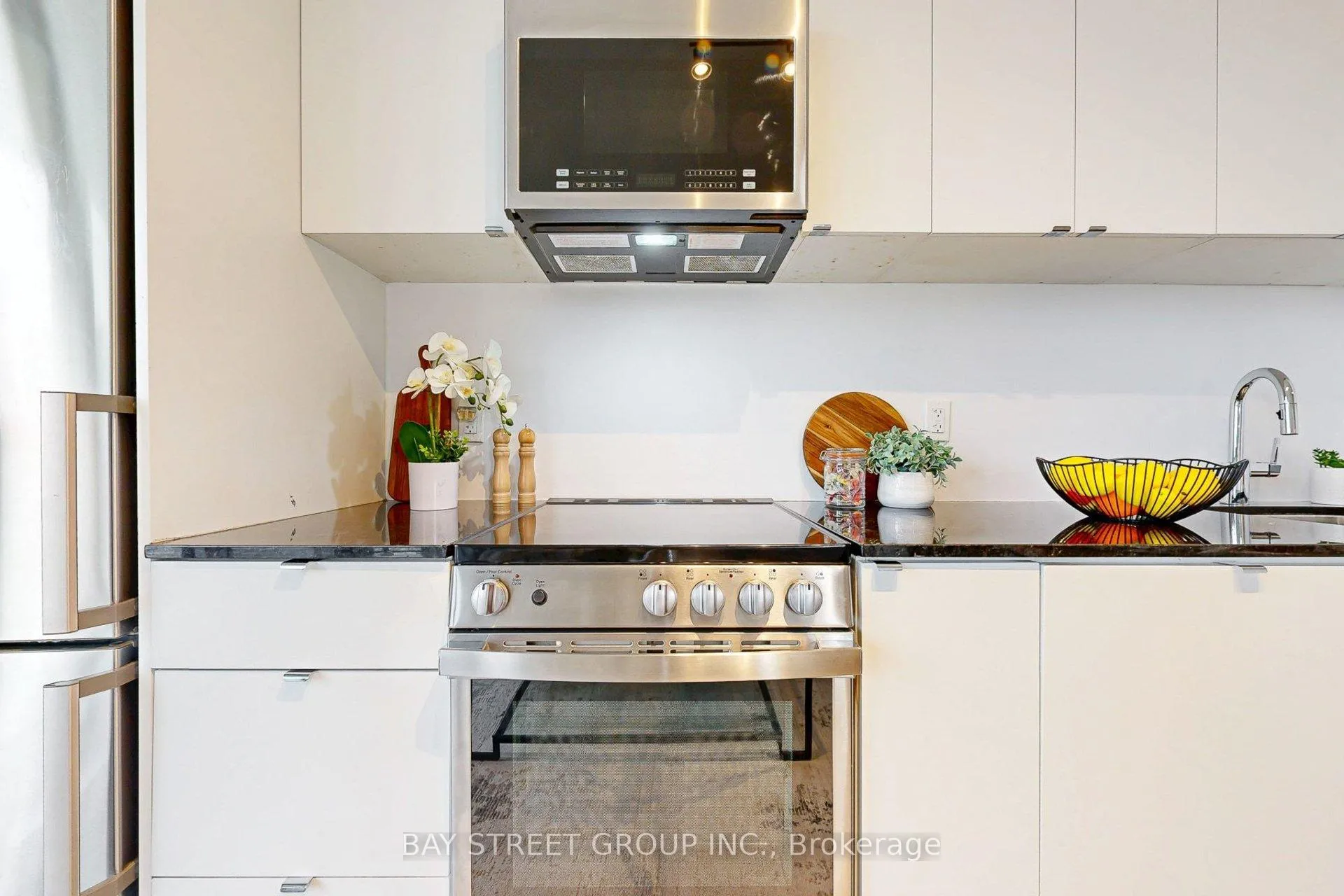 Photo 23 of Unit 1410, 49 East Liberty Street, Toronto, Niagara — HOMEH