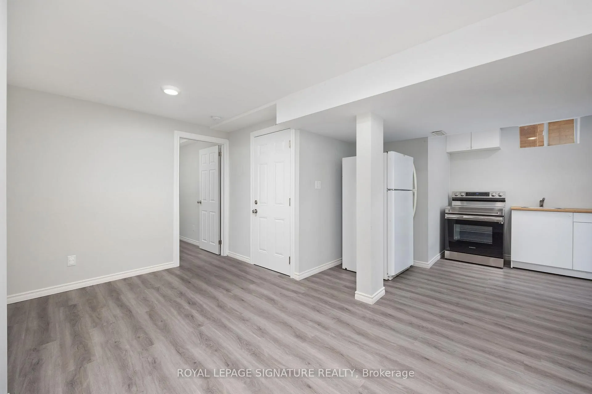 Photo 27 of 124 Laidlaw Drive, Barrie, West Bayfield — HOMEH