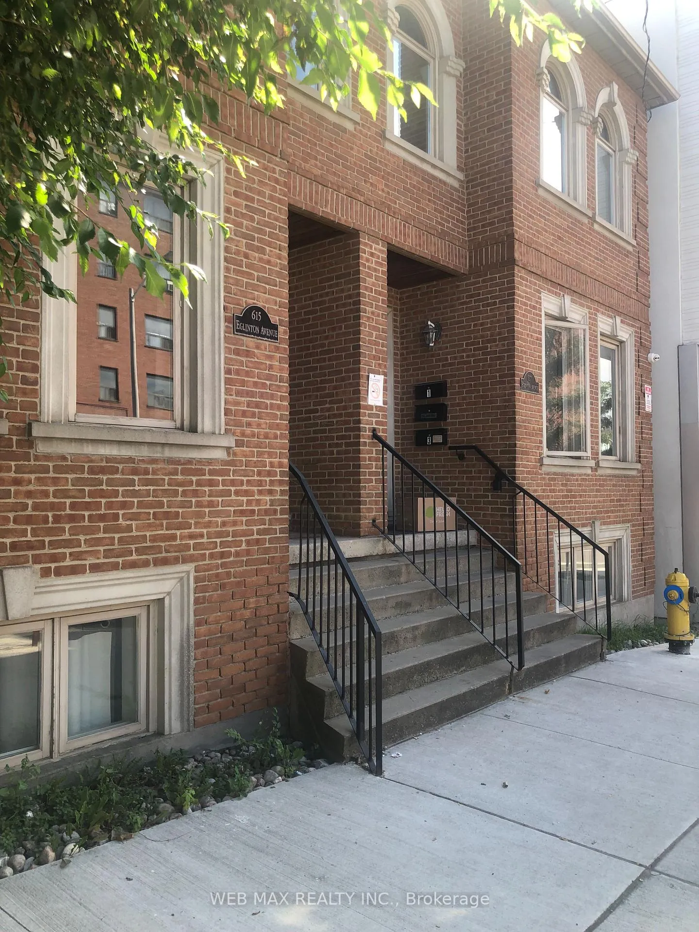 Front of Unit 2, 615 Eglinton Avenue W