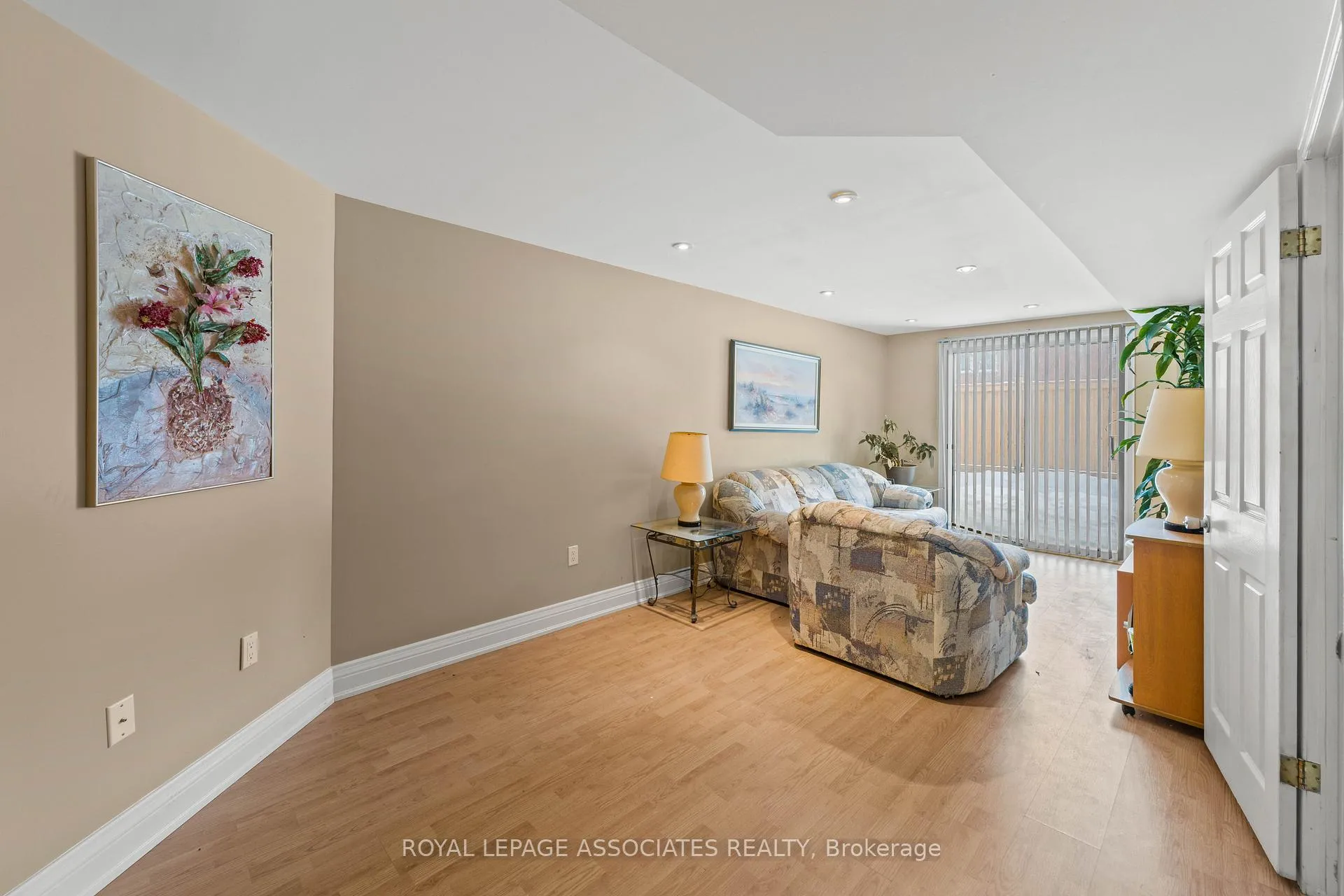 Photo 39 of Unit 22, 1995 Pine Grove Avenue, Pickering, Highbush — HOMEH