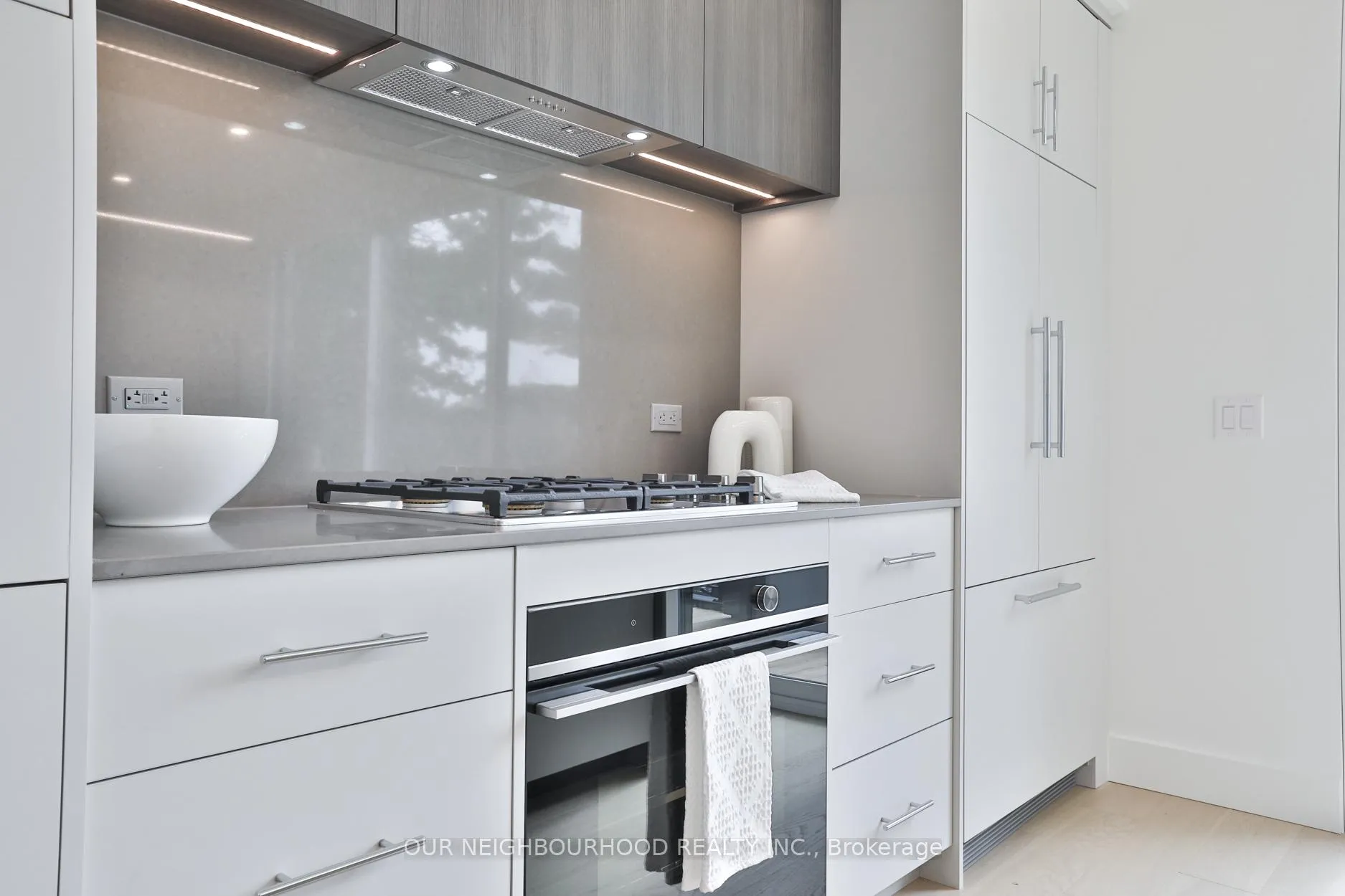 Photo 3 of Unit D, 2343 Gerrard Street, Toronto, East End-Danforth — HOMEH