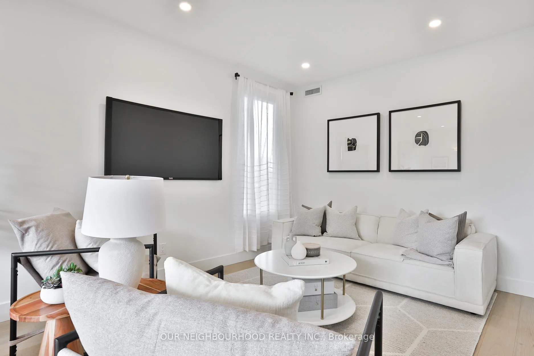Photo 13 of Unit D, 2343 Gerrard Street, Toronto, East End-Danforth — HOMEH