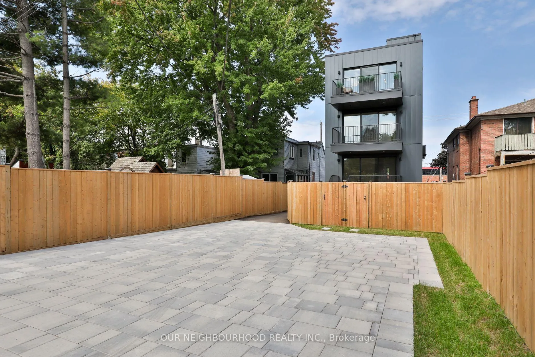 Photo 32 of Unit D, 2343 Gerrard Street, Toronto, East End-Danforth — HOMEH