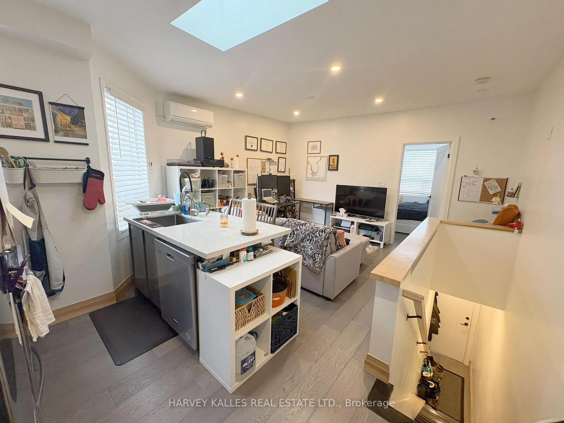 Photo 12 of Unit 2nd Floor, 488 Lansdowne Avenue, Toronto, Dufferin Grove — HOMEH