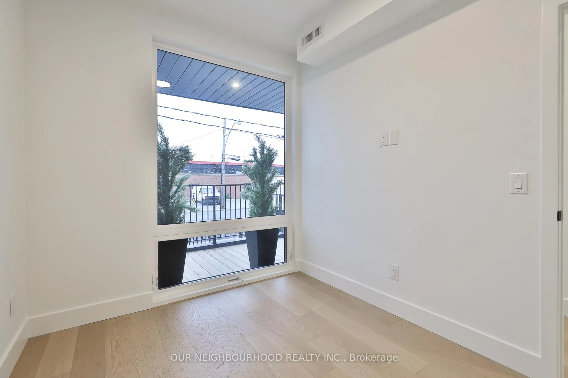 Photo 6 of Unit B, 2343 Gerrard Street, Toronto, East End-Danforth — HOMEH