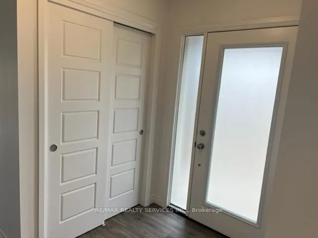 Photo 12 of 15 Roper Place, Kitchener — HOMEH