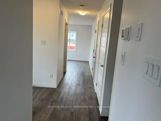 Photo 13 of 15 Roper Place, Kitchener — HOMEH