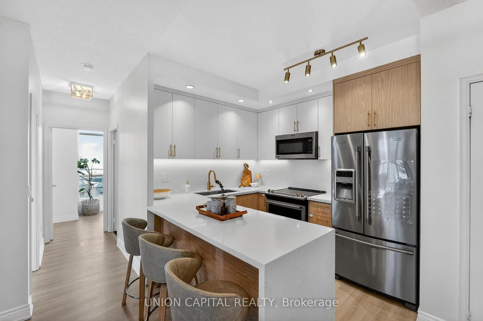 Photo 1 of Unit 1501, 21 Grand Magazine Street, Toronto, Niagara — HOMEH