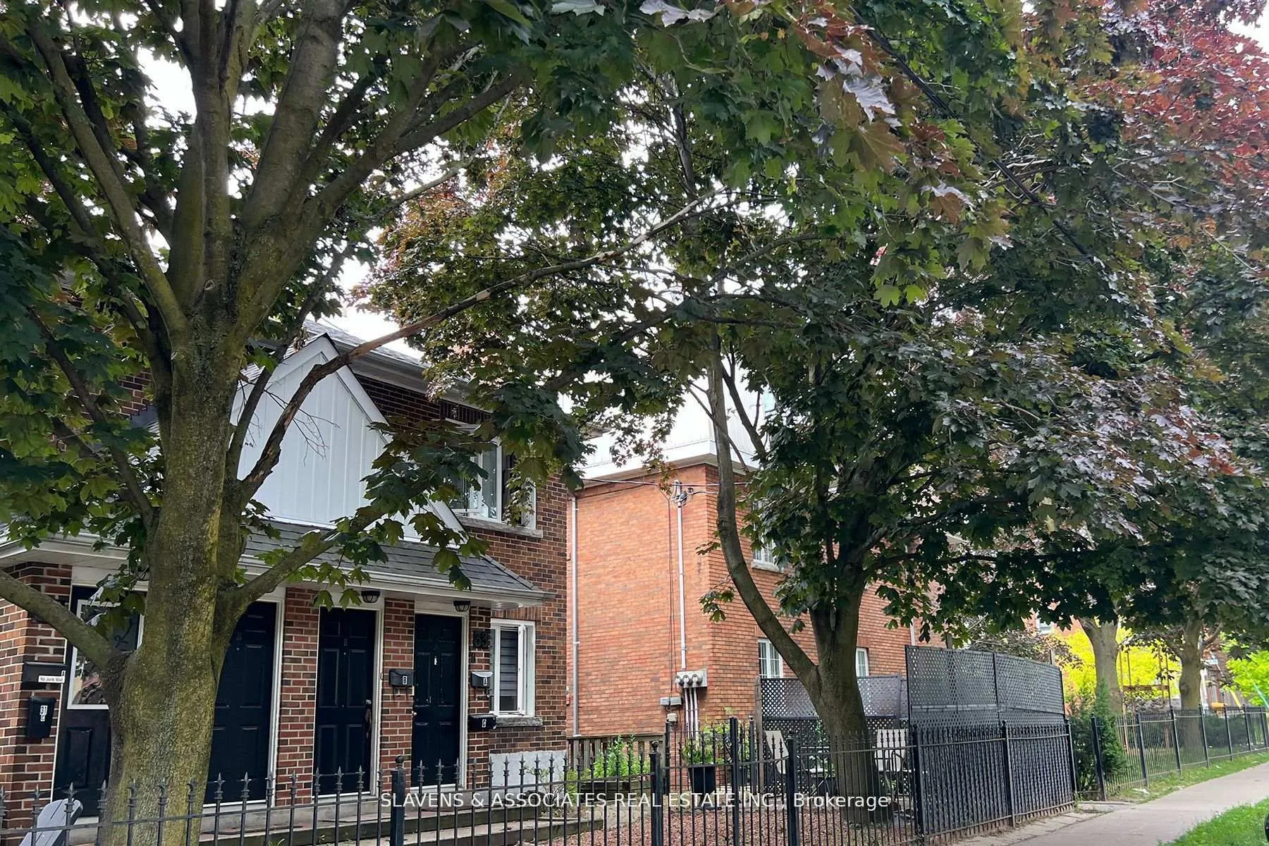 Photo 29 of Unit B, 33 Claxton Boulevard, Toronto, Humewood-Cedarvale — HOMEH