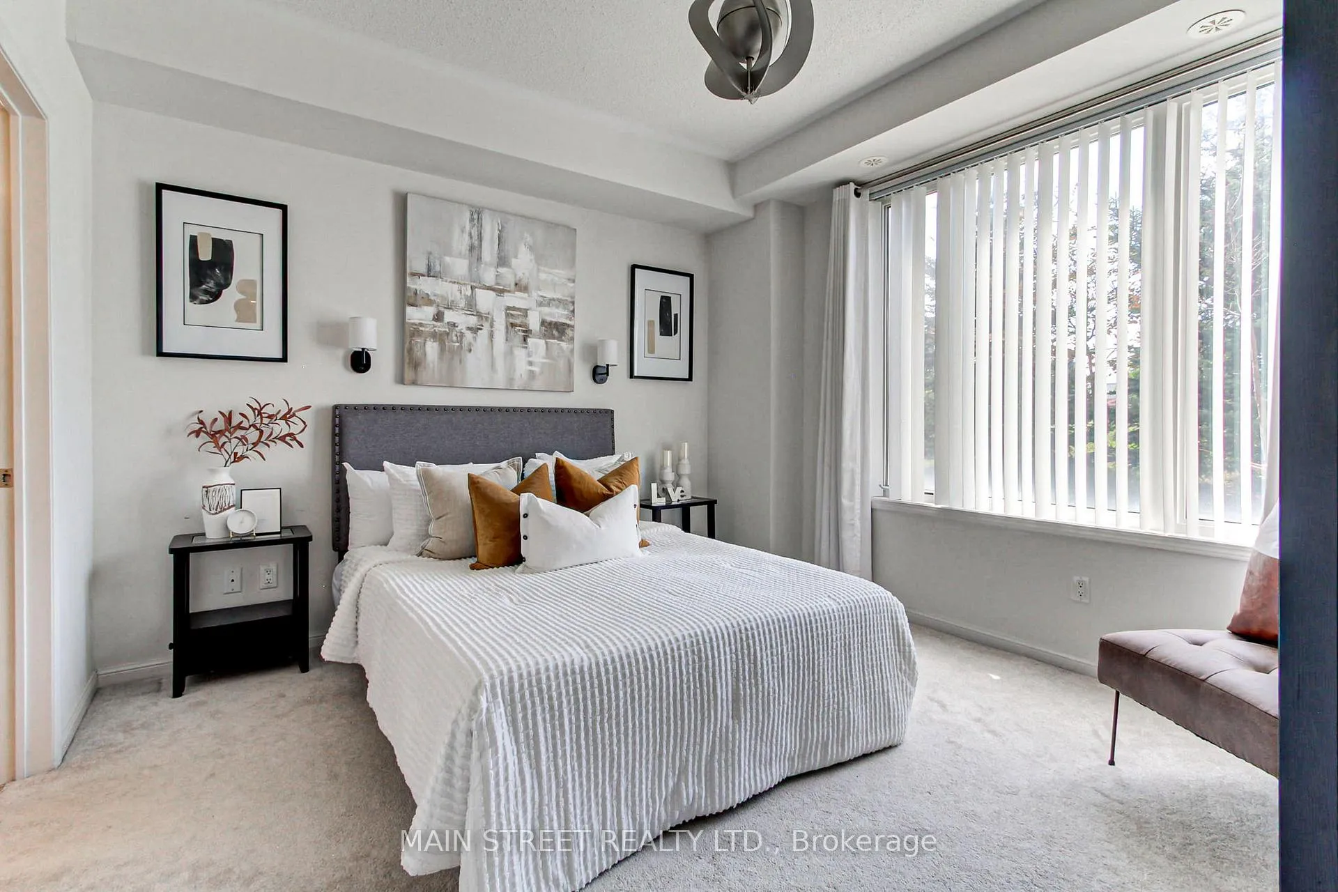 Photo 15 of Unit 4, 15949 Bayview Avenue, Aurora, Bayview Northeast — HOMEH