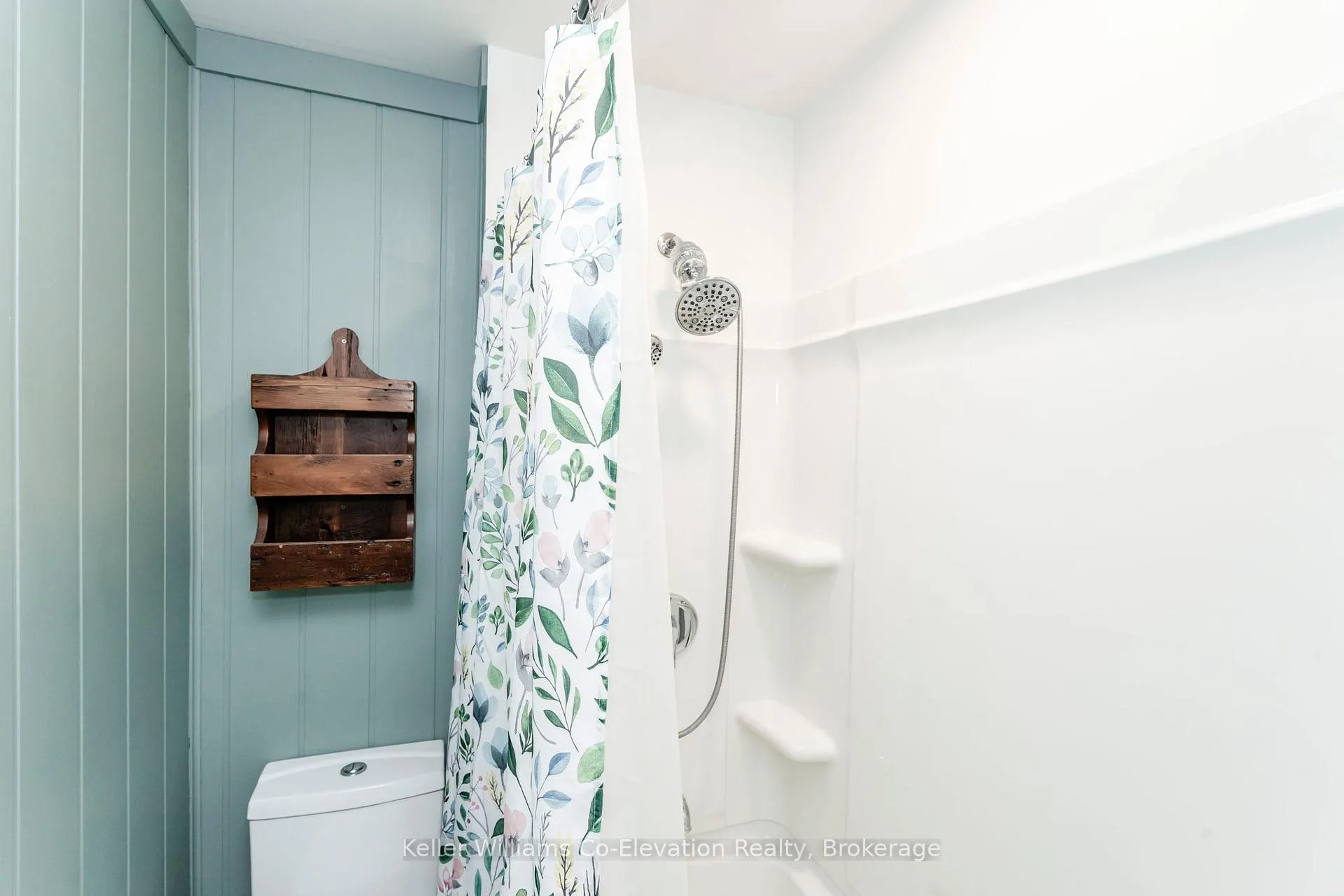 Photo 19 of 135 Oliver Drive, Tiny, Rural Tiny — HOMEH