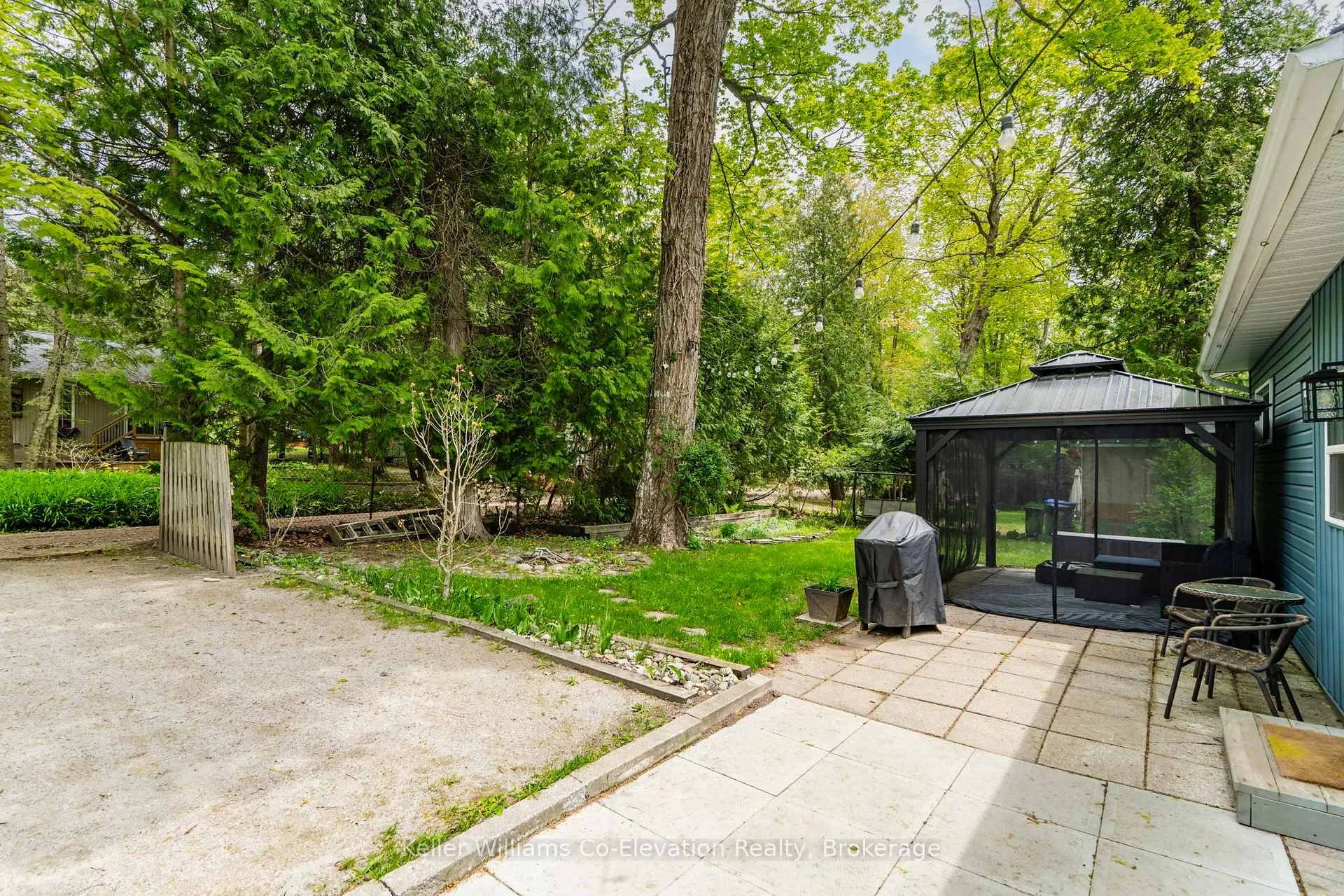 Photo 23 of 135 Oliver Drive, Tiny, Rural Tiny — HOMEH