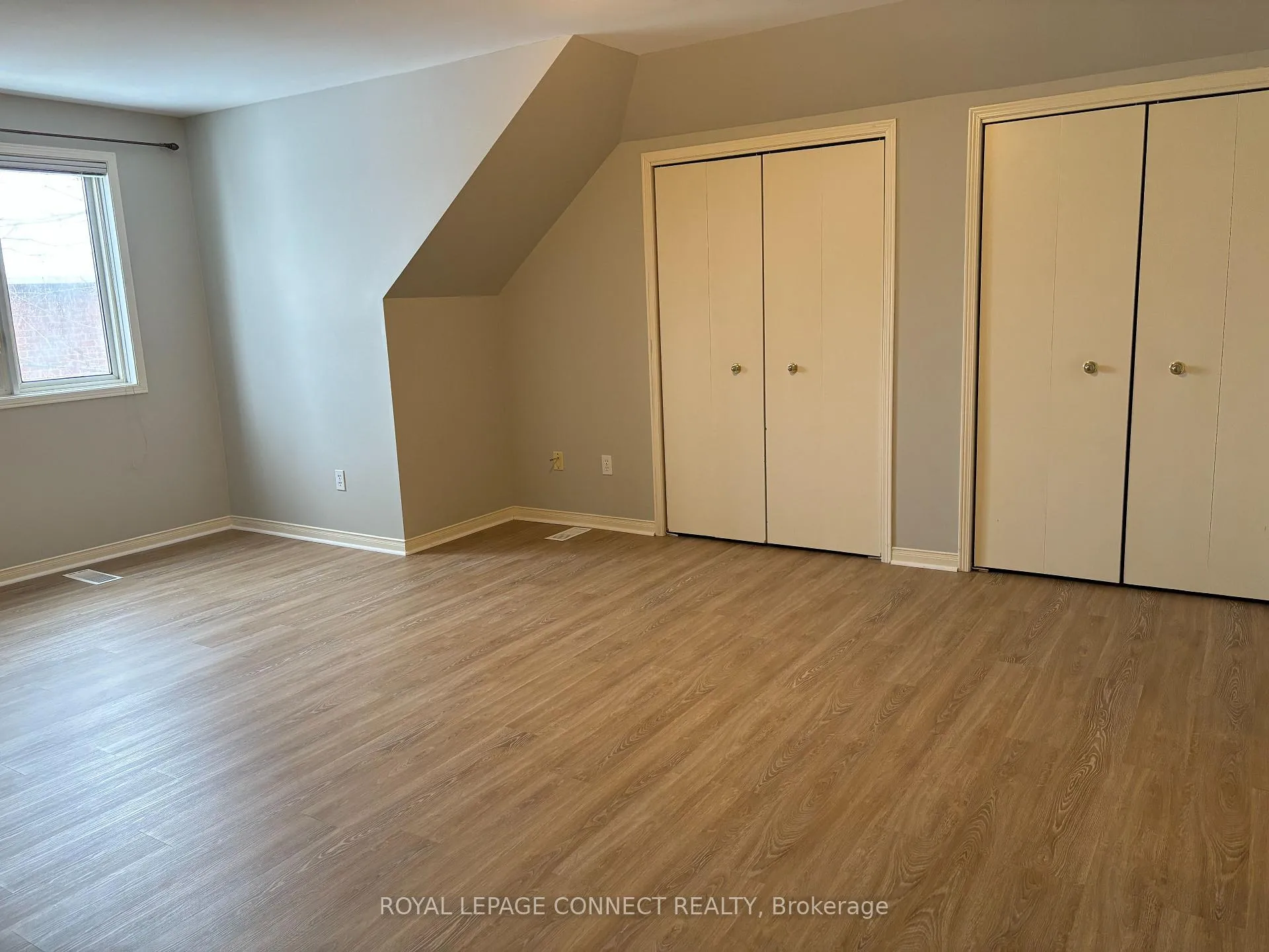 Photo 10 of Unit Unit 2, 9 Doric Street, Ajax, Central East — HOMEH