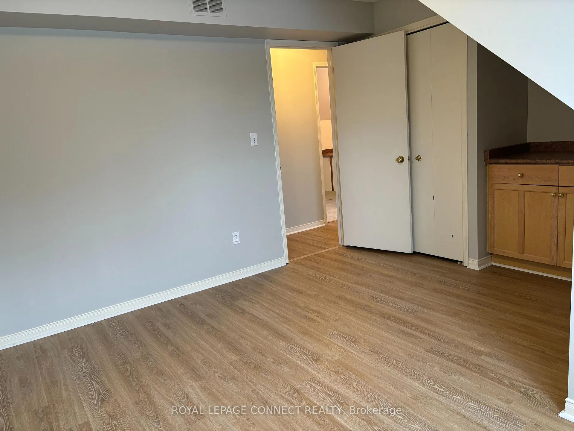 Photo 11 of Unit Unit 2, 9 Doric Street, Ajax, Central East — HOMEH