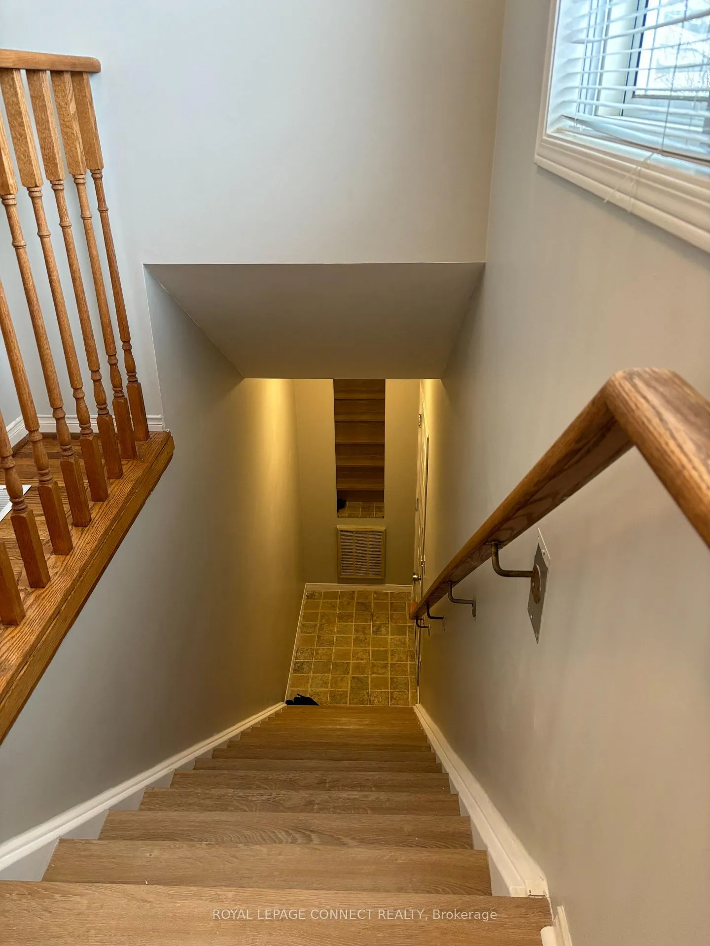 Photo 15 of Unit Unit 2, 9 Doric Street, Ajax, Central East — HOMEH