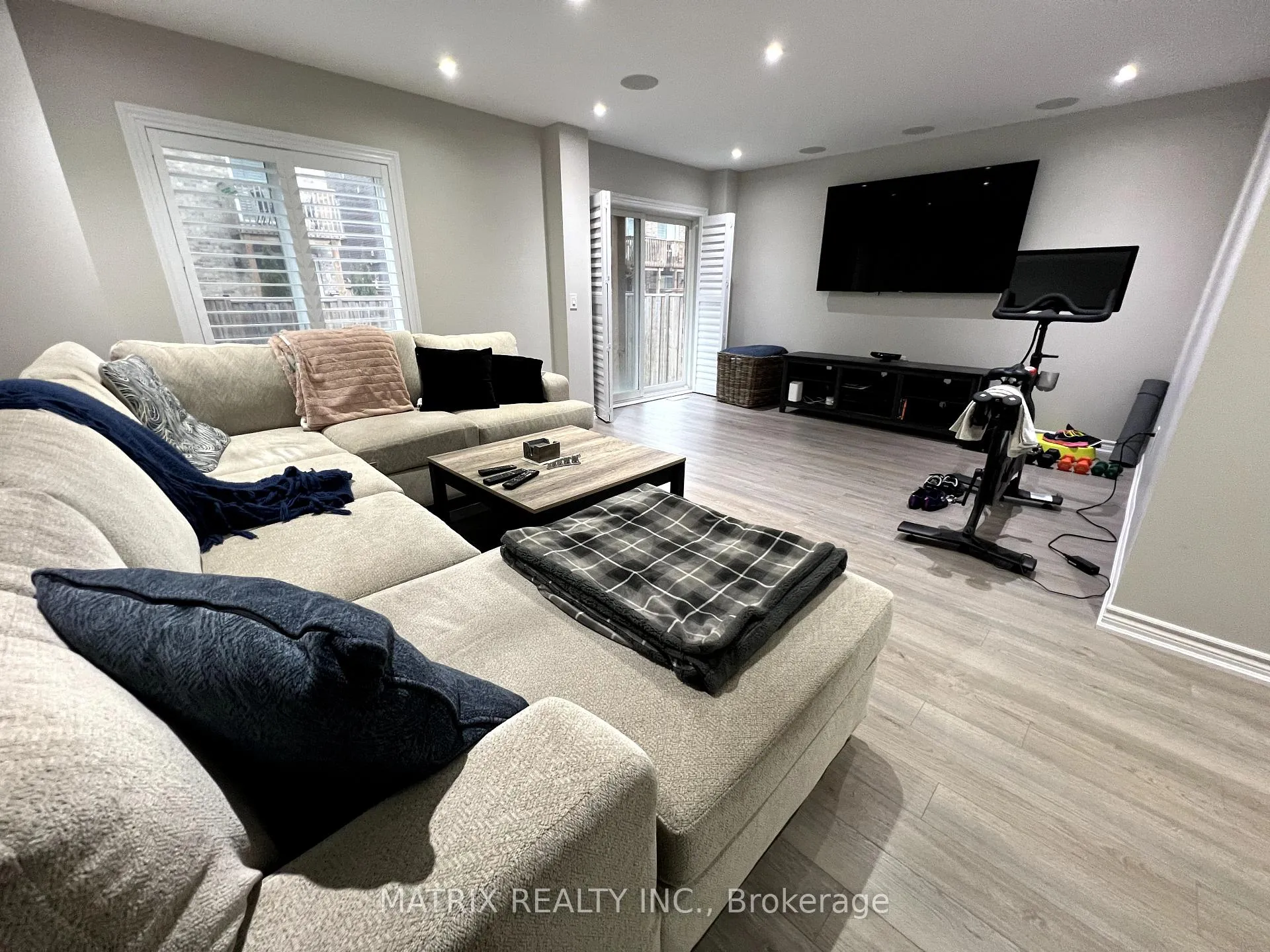 Photo 8 of 1760 Magenta Road, Pickering, Brock Ridge — HOMEH