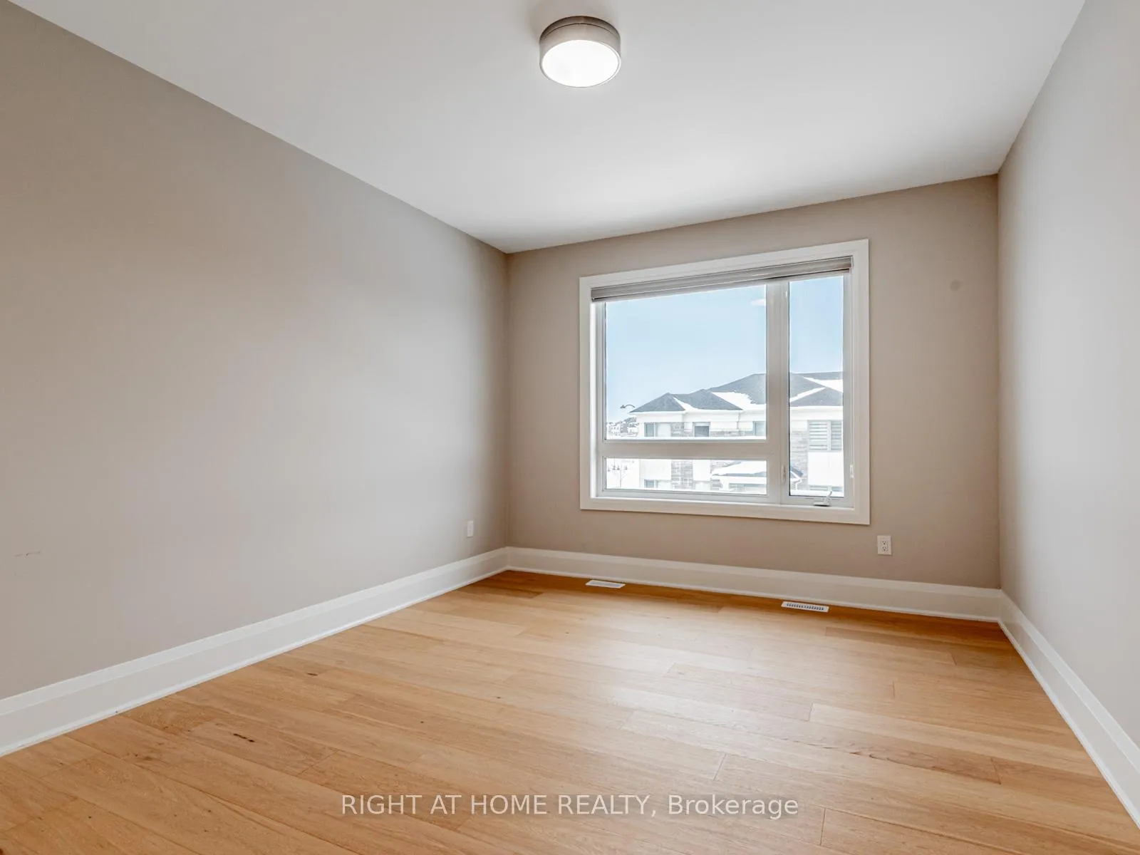 Photo 22 of 14 Berczy Manor Crescent, Markham, Rural Markham — HOMEH