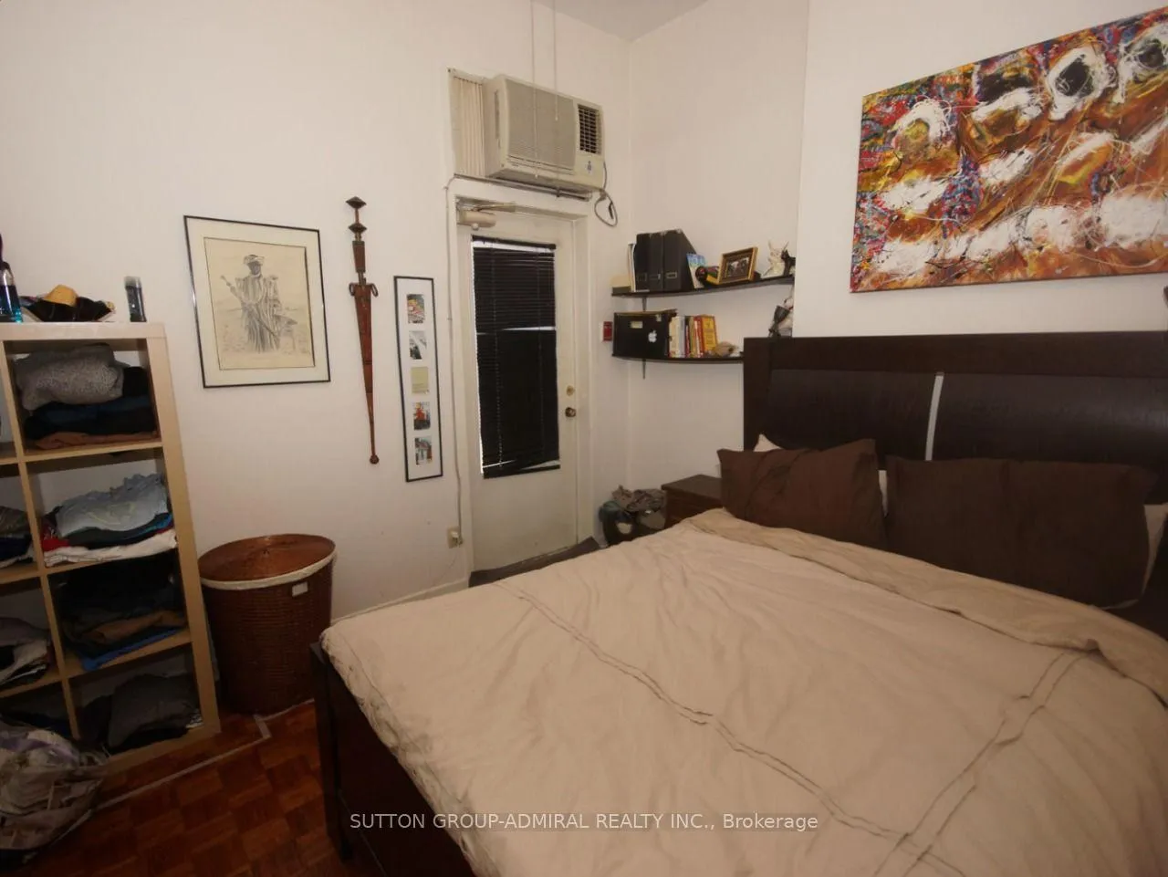 Photo 4 of Unit 4, 12 Clarence Square, Toronto, Waterfront Communities — HOMEH