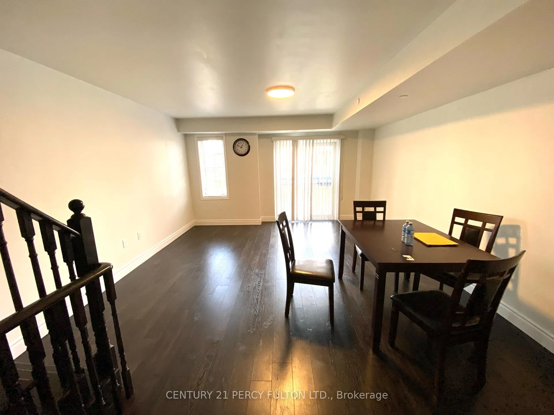 Photo 4 of 33 Christabelle Path N, Oshawa, Windfields — HOMEH