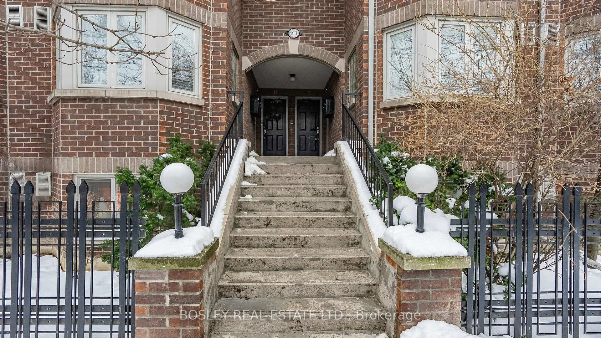 Photo 1 of 911C Adelaide Street W, Toronto, Niagara — HOMEH