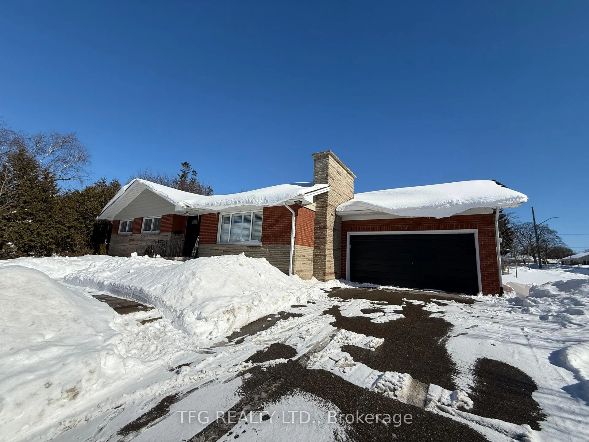 Front of Unit Lower, 417 Henry Street