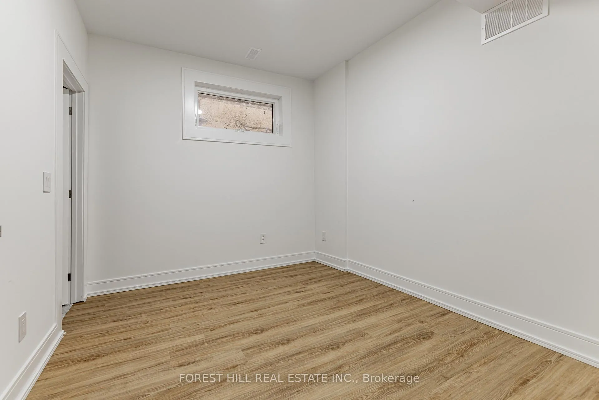 Photo 11 of Unit Unit 1, 171 Cedric Avenue, Toronto, Oakwood Village — HOMEH