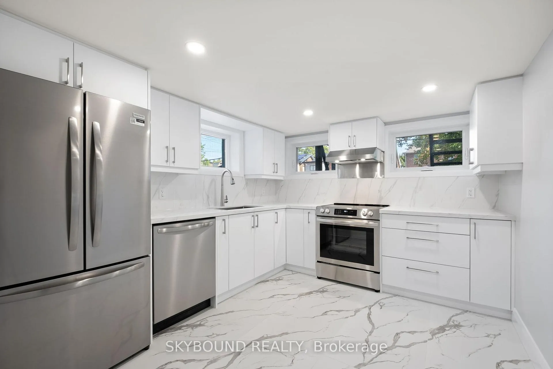 Photo 7 of Unit Unit 2, 1731 Dufferin Street, Toronto, Oakwood Village — HOMEH