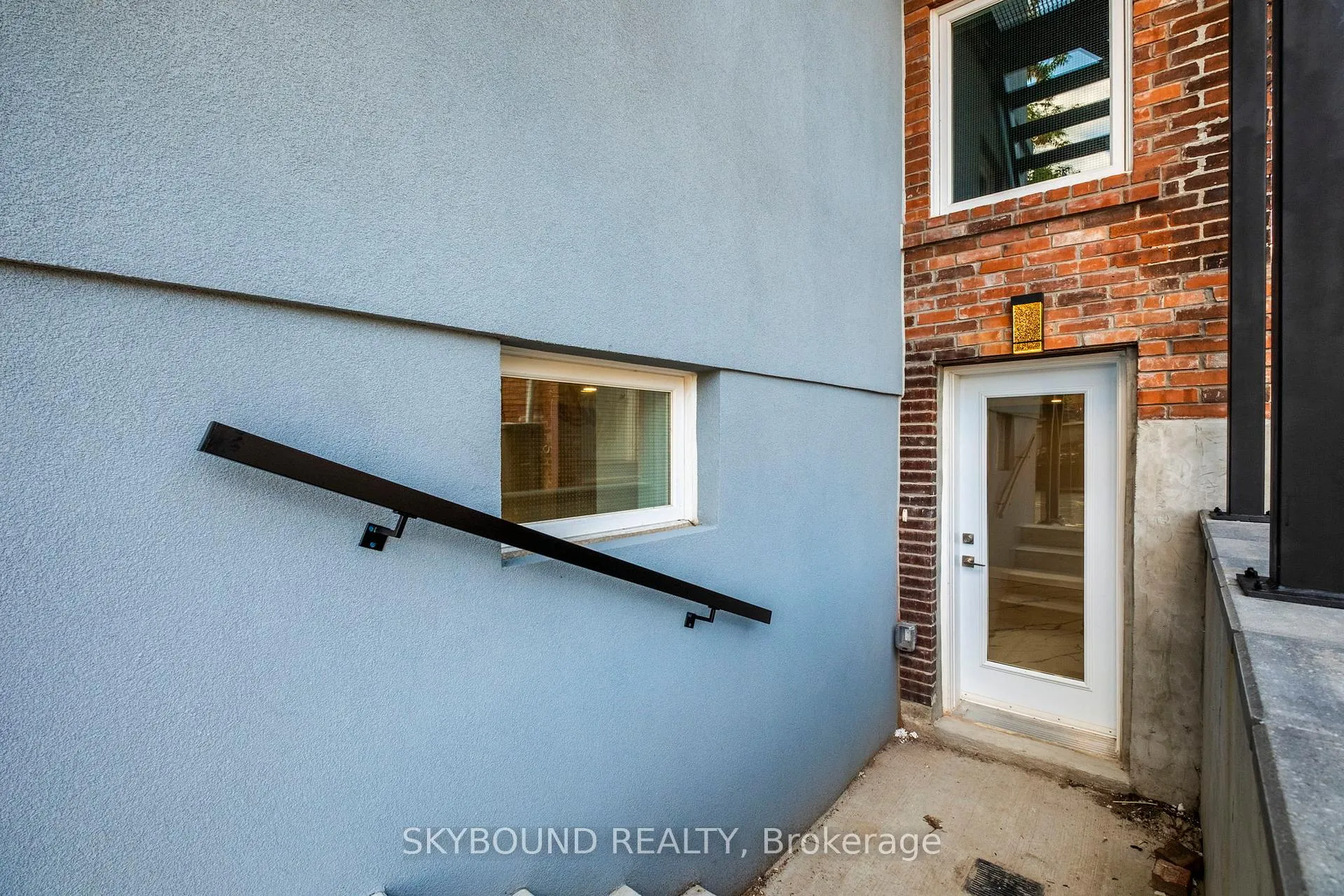 Photo 18 of Unit Unit 2, 1731 Dufferin Street, Toronto, Oakwood Village — HOMEH