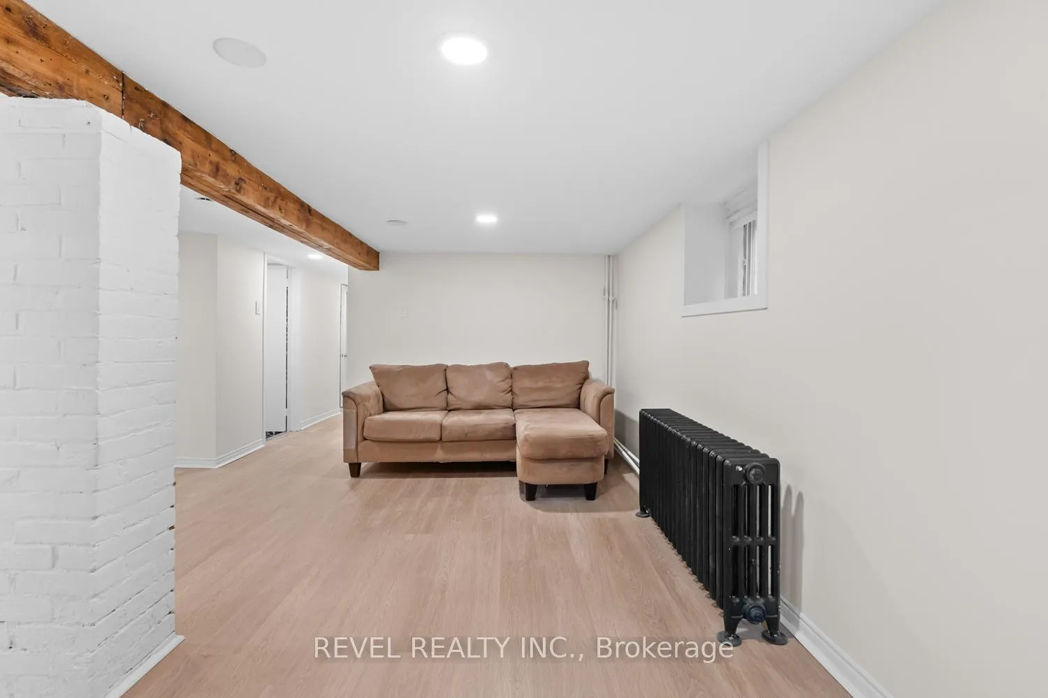 Photo 2 of Unit Bsmt, 8 Bowden Street, Toronto, North Riverdale — HOMEH