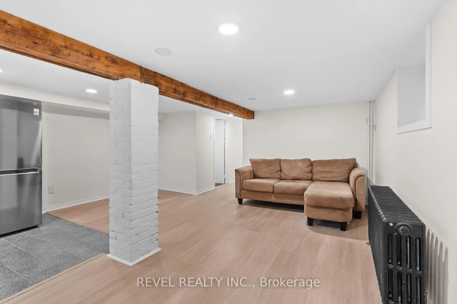 Photo 3 of Unit Bsmt, 8 Bowden Street, Toronto, North Riverdale — HOMEH
