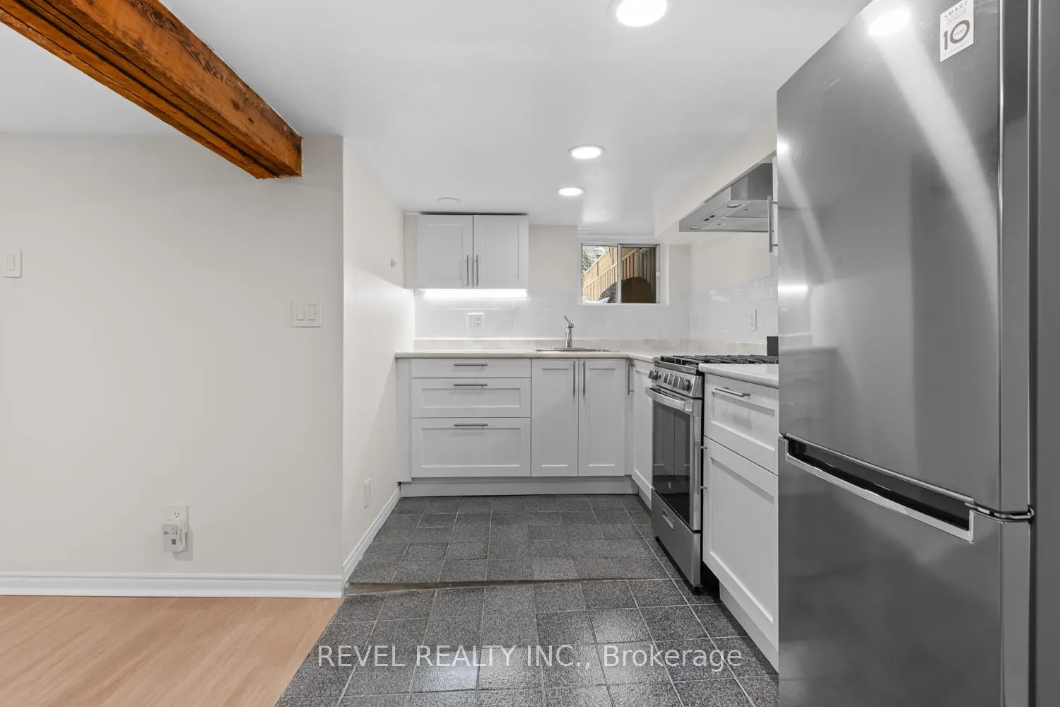 Photo 10 of Unit Bsmt, 8 Bowden Street, Toronto, North Riverdale — HOMEH