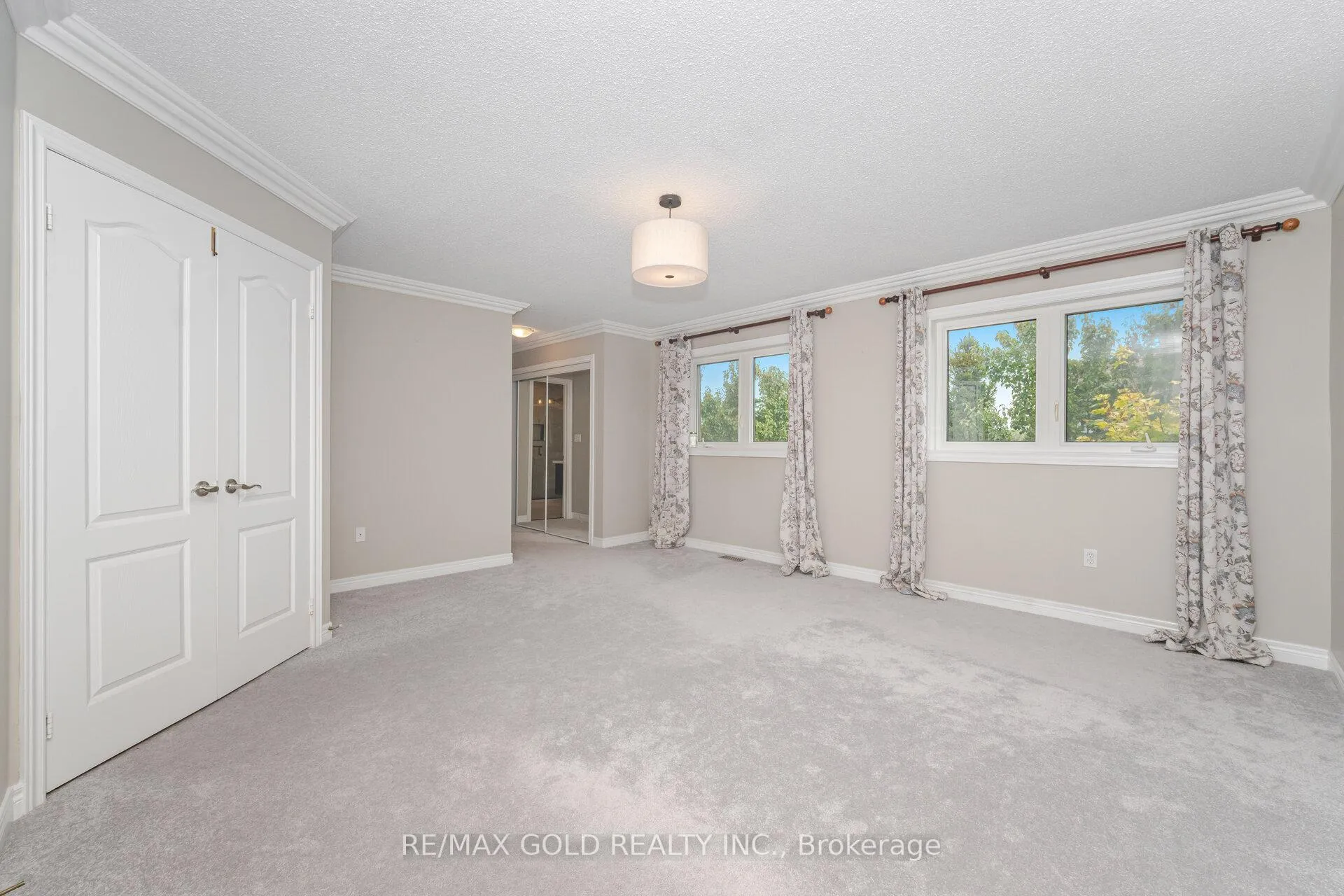 Photo 23 of 2 Treeview Crescent, Caledon, Rural Caledon — HOMEH