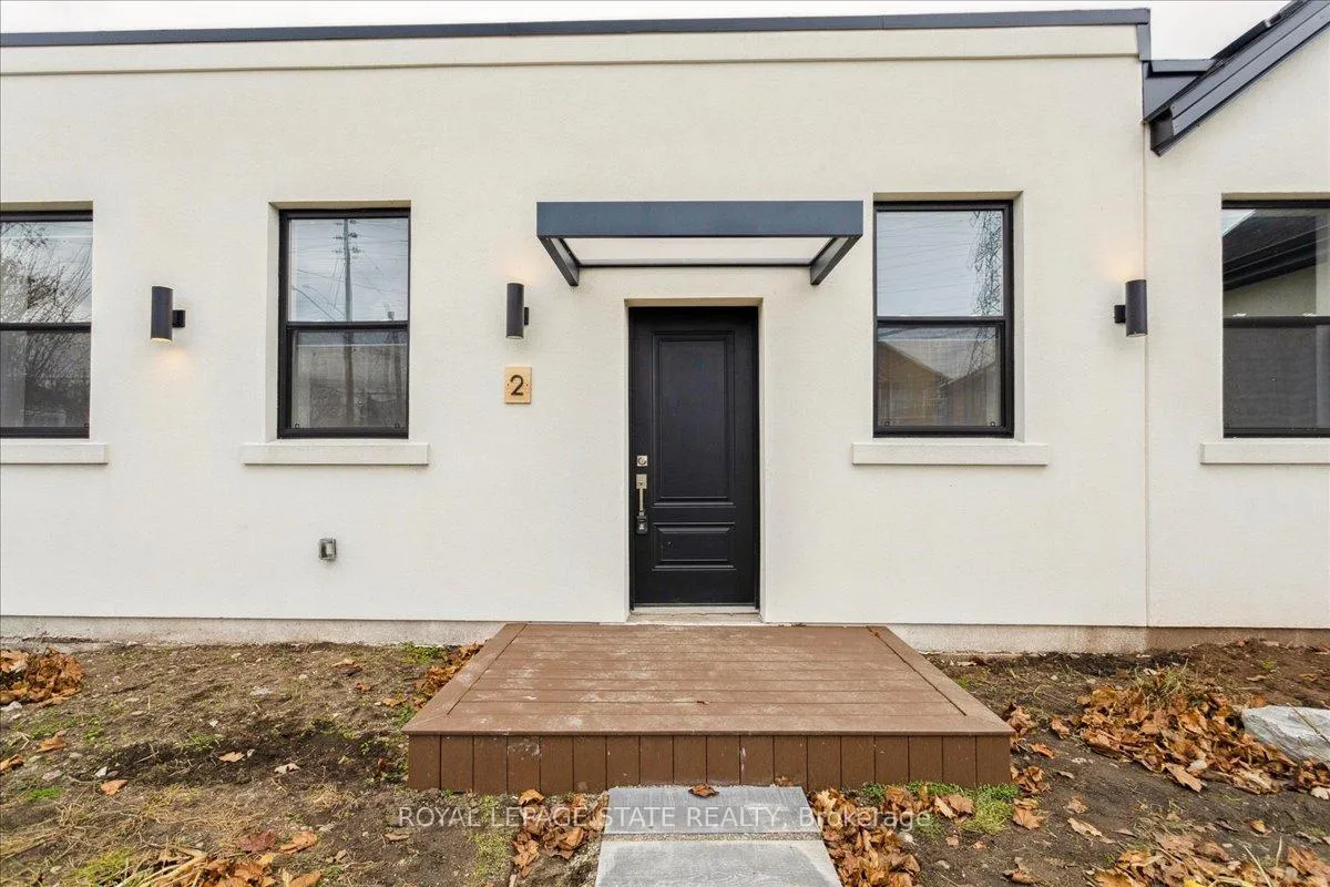 Photo 6 of Unit 2, 800 Beach Boulevard, Hamilton, Hamilton Beach — HOMEH