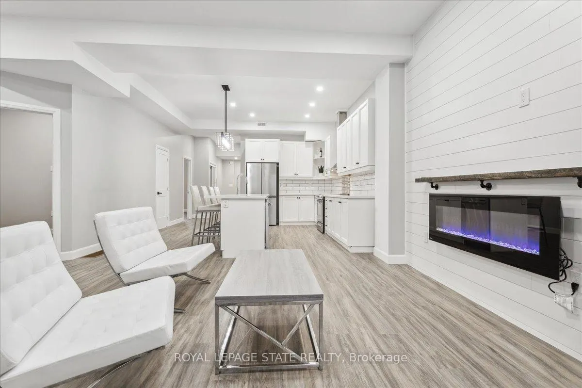 Photo 8 of Unit 2, 800 Beach Boulevard, Hamilton, Hamilton Beach — HOMEH