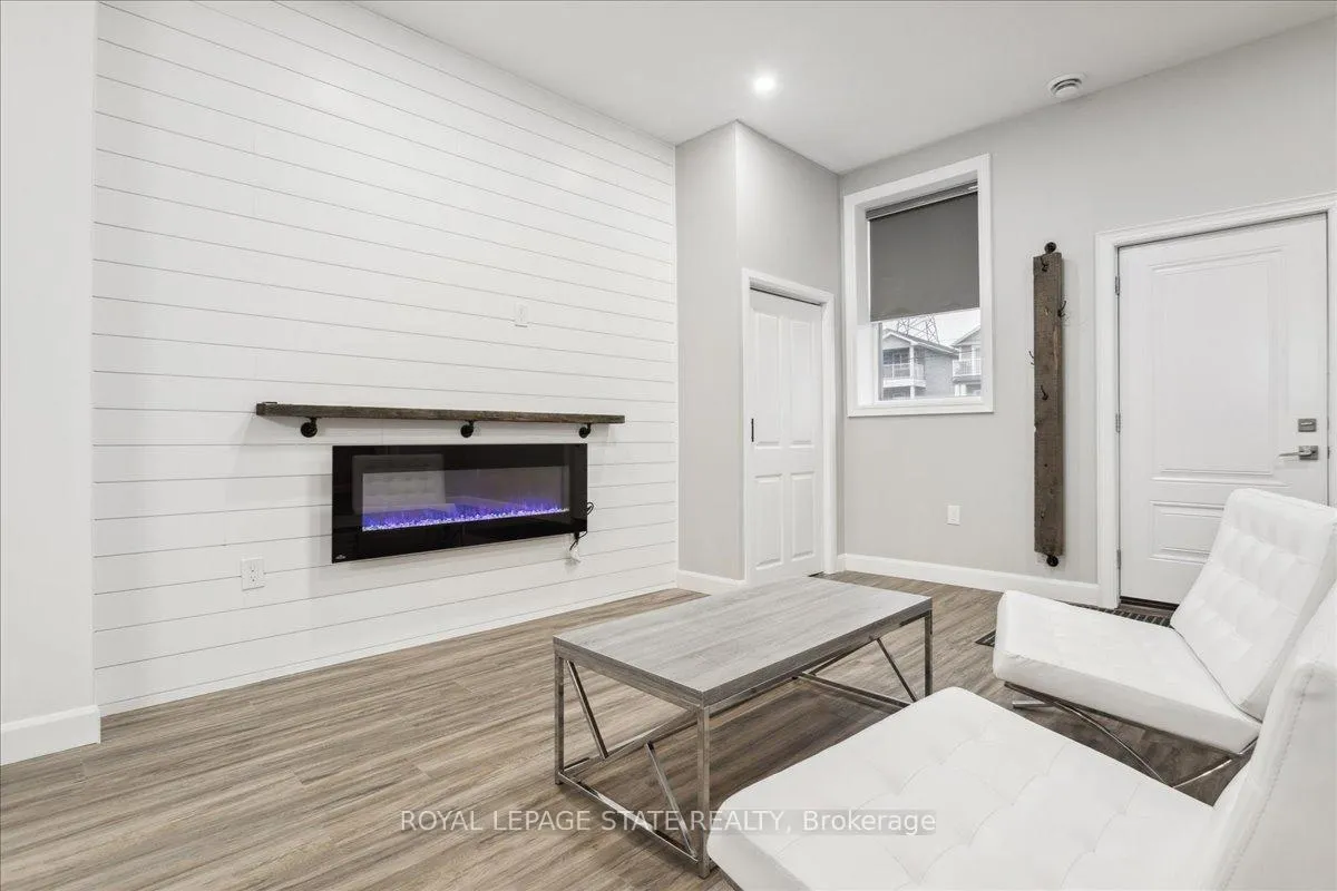 Photo 9 of Unit 2, 800 Beach Boulevard, Hamilton, Hamilton Beach — HOMEH