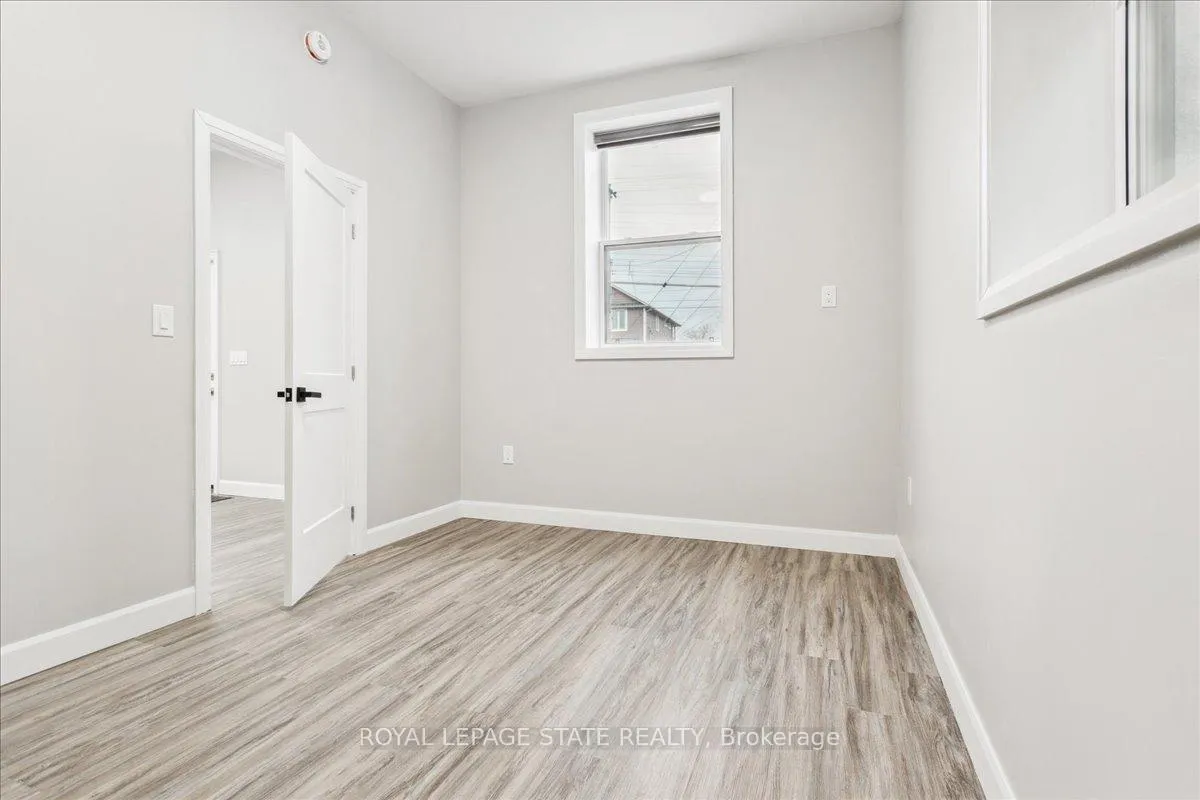 Photo 18 of Unit 2, 800 Beach Boulevard, Hamilton, Hamilton Beach — HOMEH