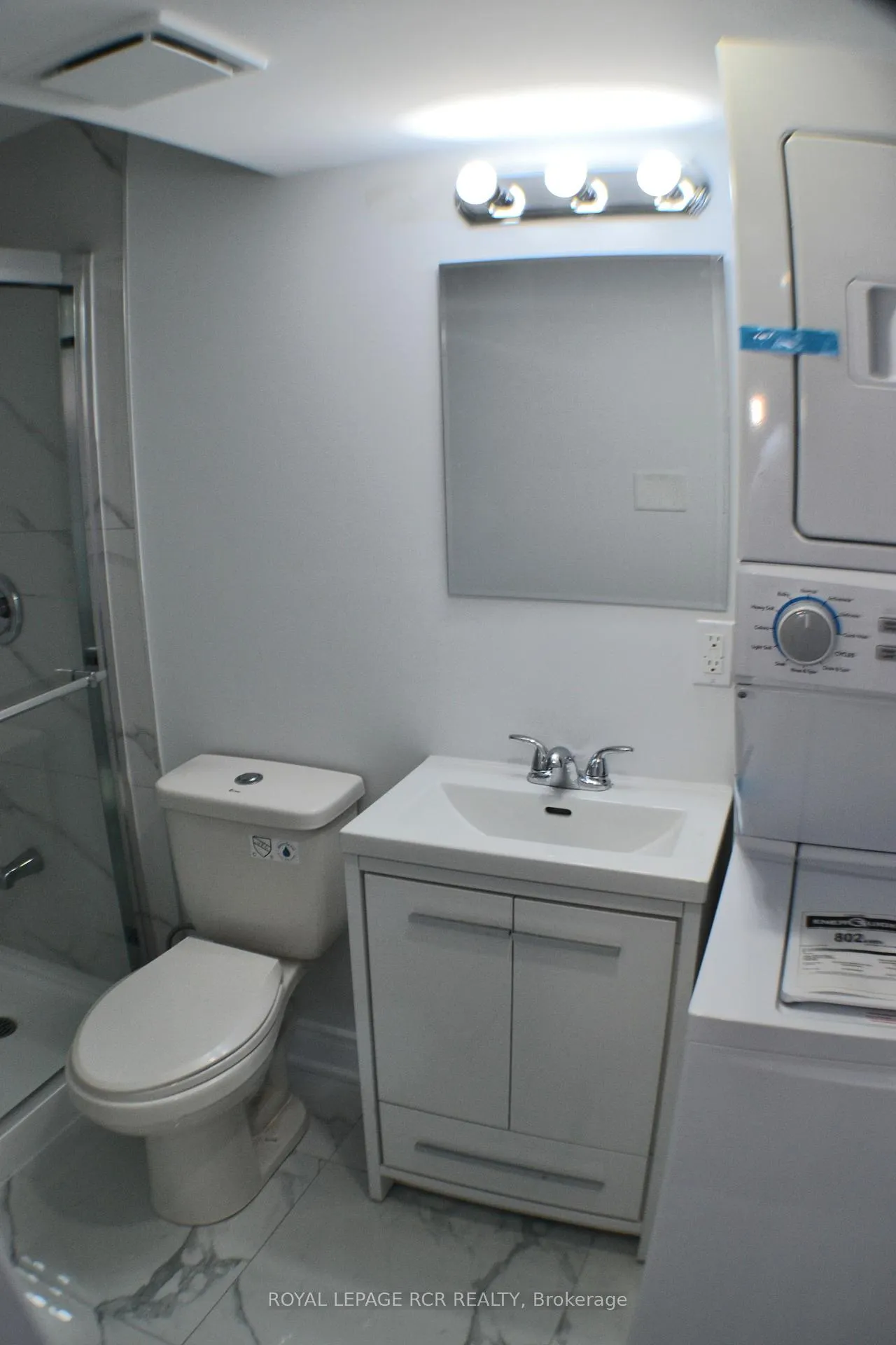 Photo 10 of Unit Lower, 24 Carleton Trail, New Tecumseth, Beeton — HOMEH