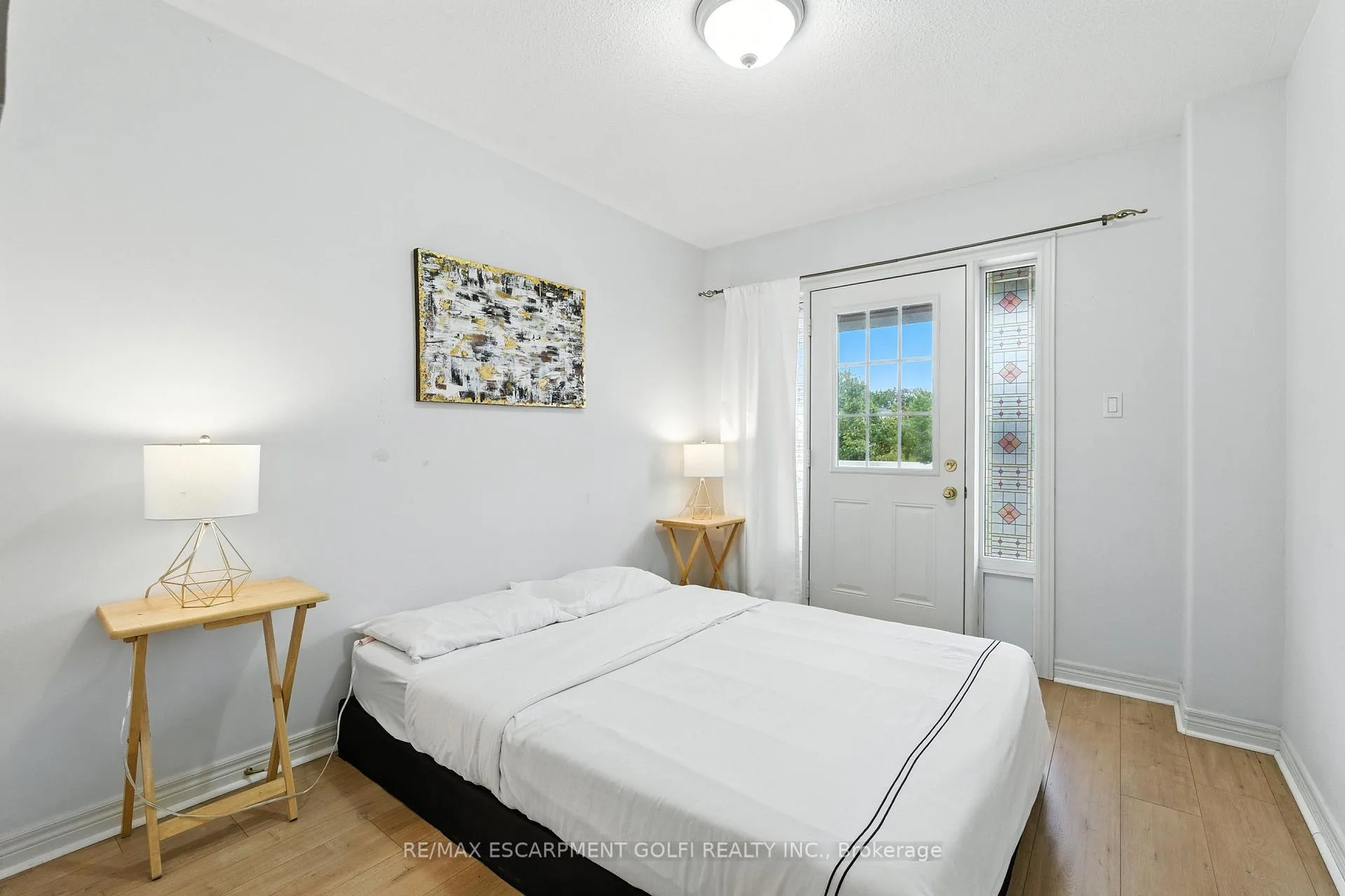 Photo 20 of 42 Chloe Street, St. Catharines, E. Chester — HOMEH