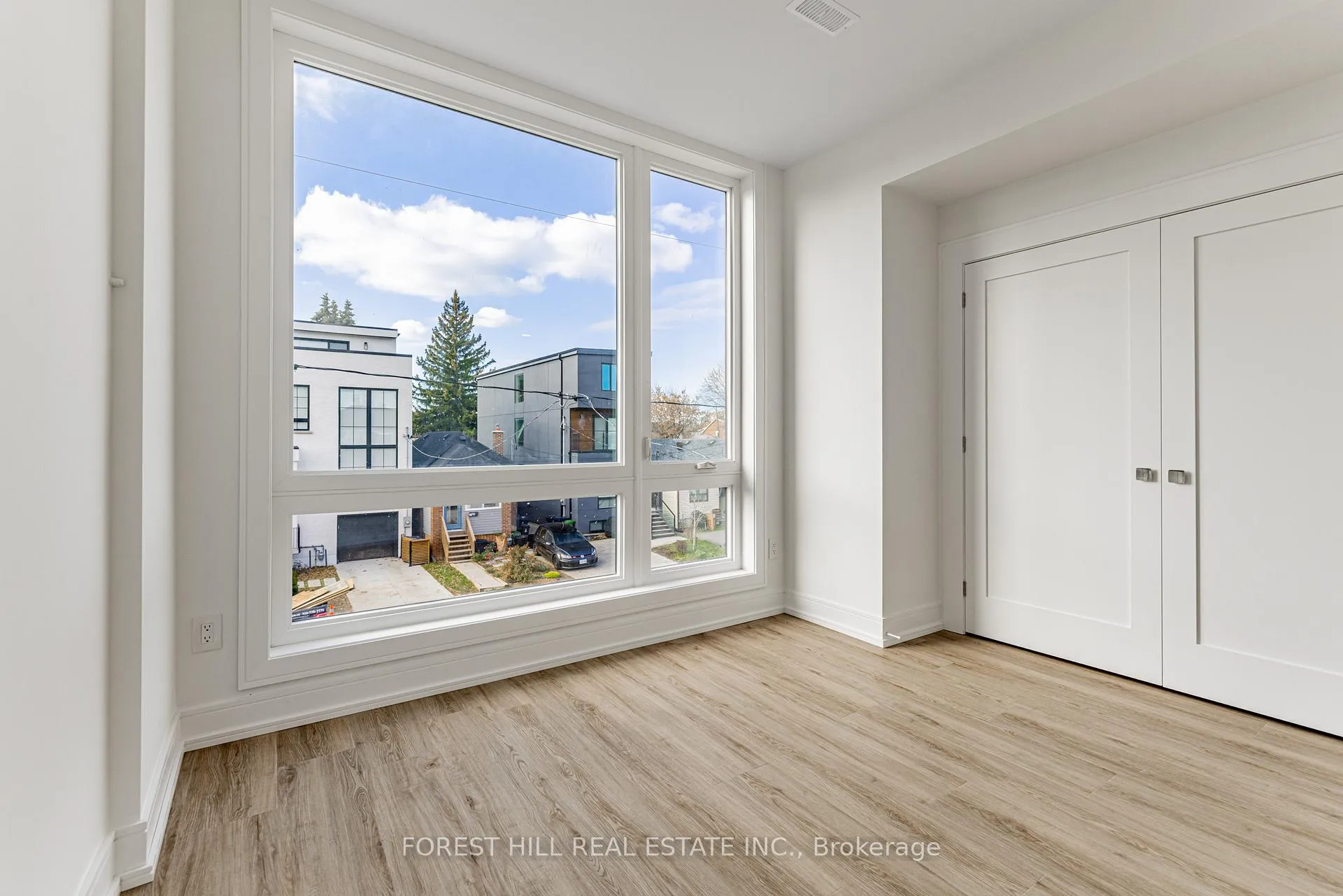 Photo 7 of Unit Unit 3, 171 Cedric Avenue, Toronto, Oakwood Village — HOMEH