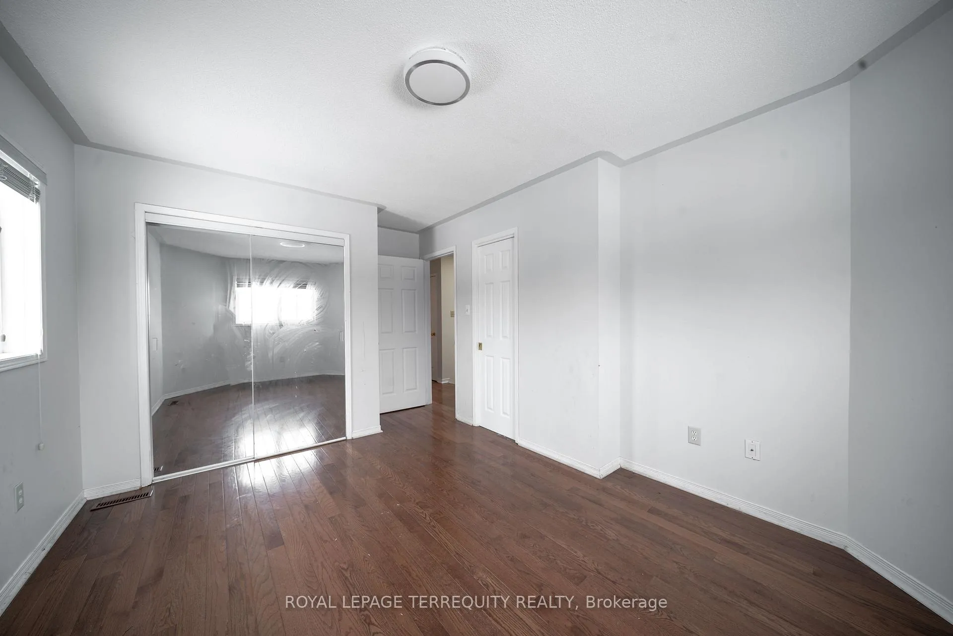 Photo 15 of 94 Creekwood Crescent, Whitby, Rolling Acres — HOMEH