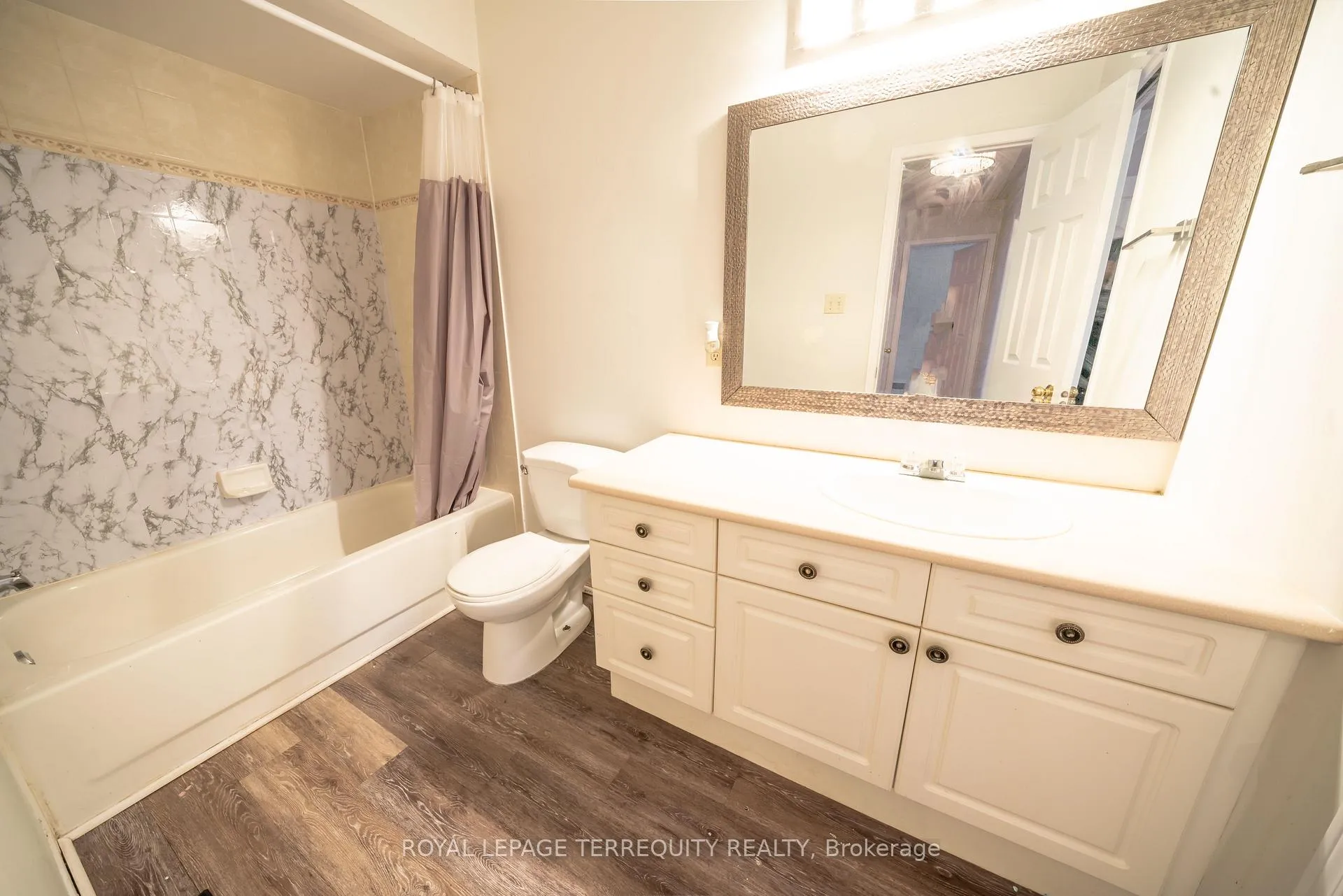 Photo 22 of 94 Creekwood Crescent, Whitby, Rolling Acres — HOMEH