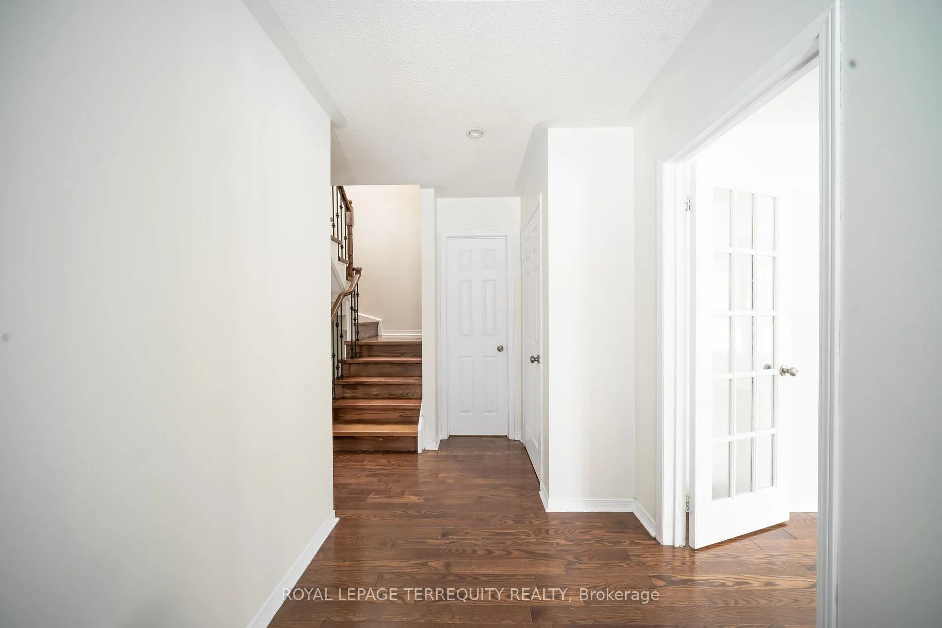 Photo 26 of 94 Creekwood Crescent, Whitby, Rolling Acres — HOMEH